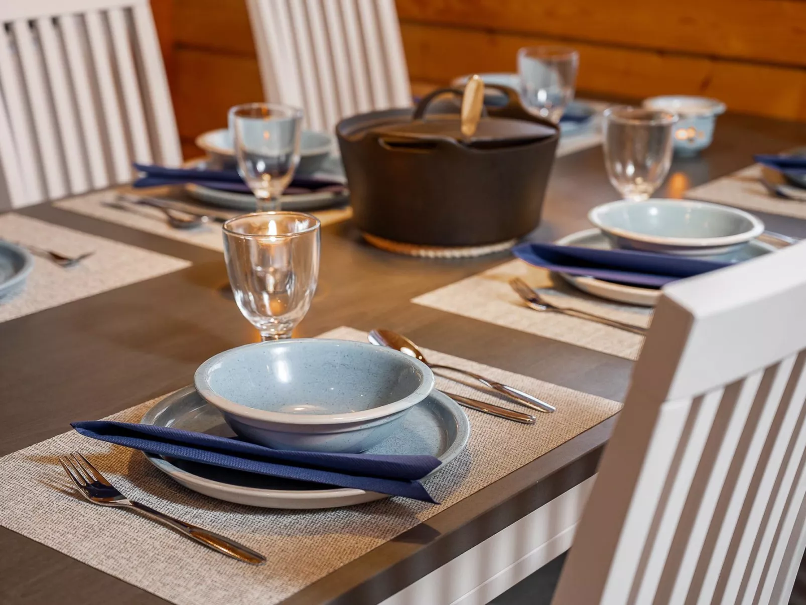 Kinostupa 2a (15-16)-Inside