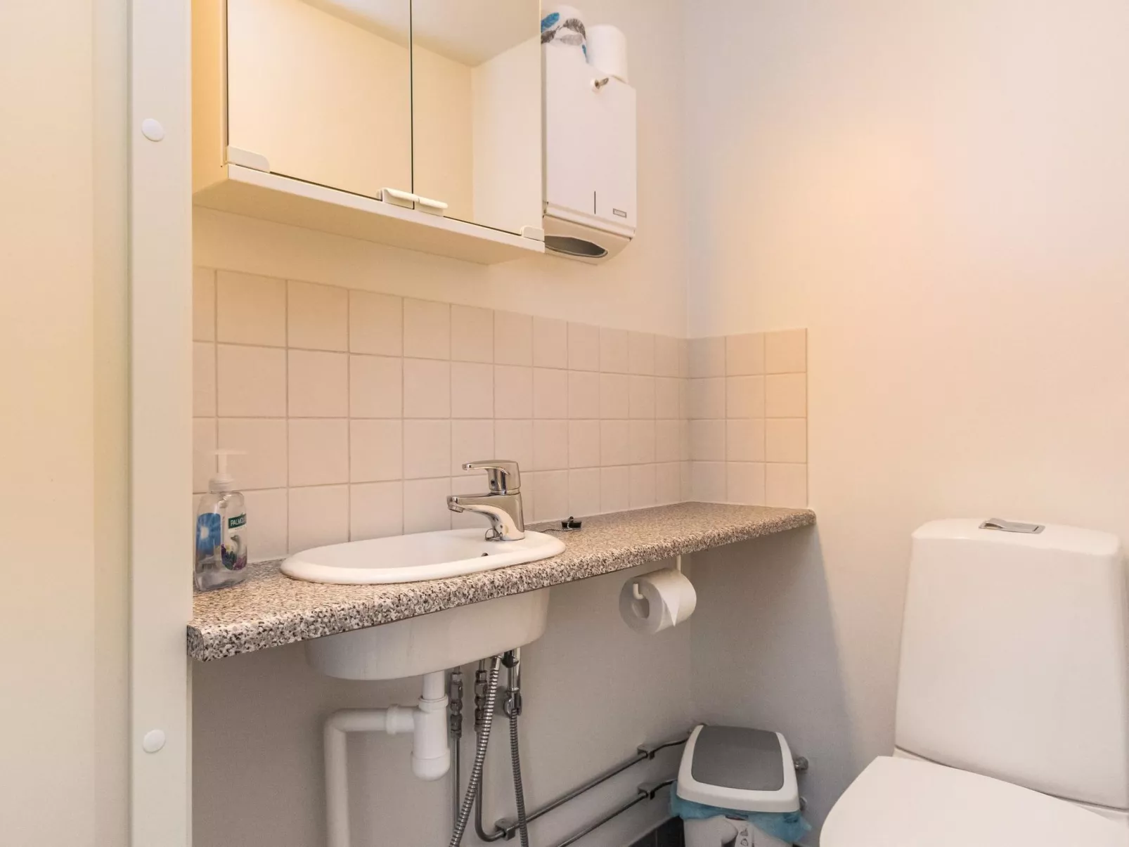 Karhunvartijan pirtti b2-Drinnen