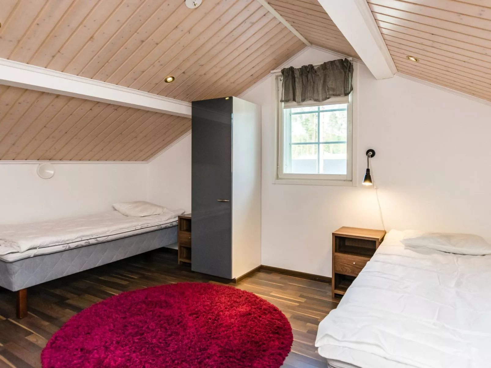 4 seasons hymy a-Drinnen