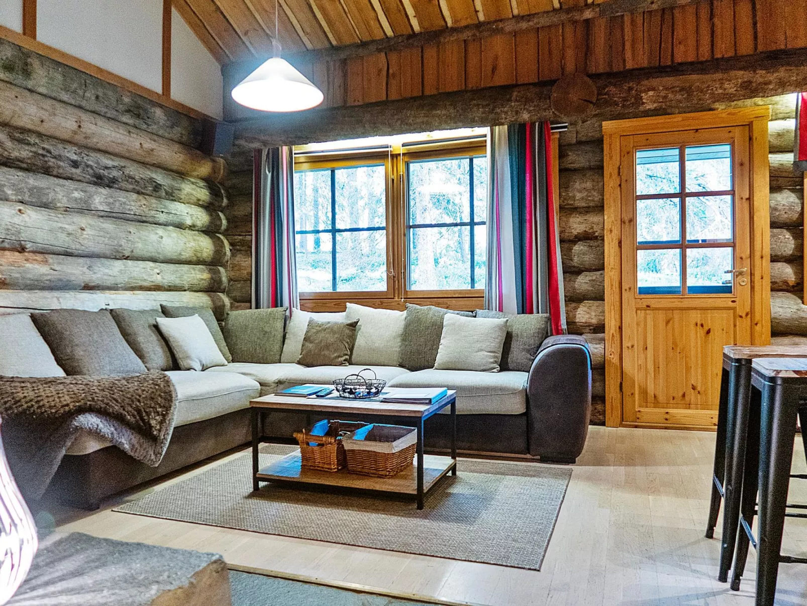 Vuokatinportti a 9-Inside