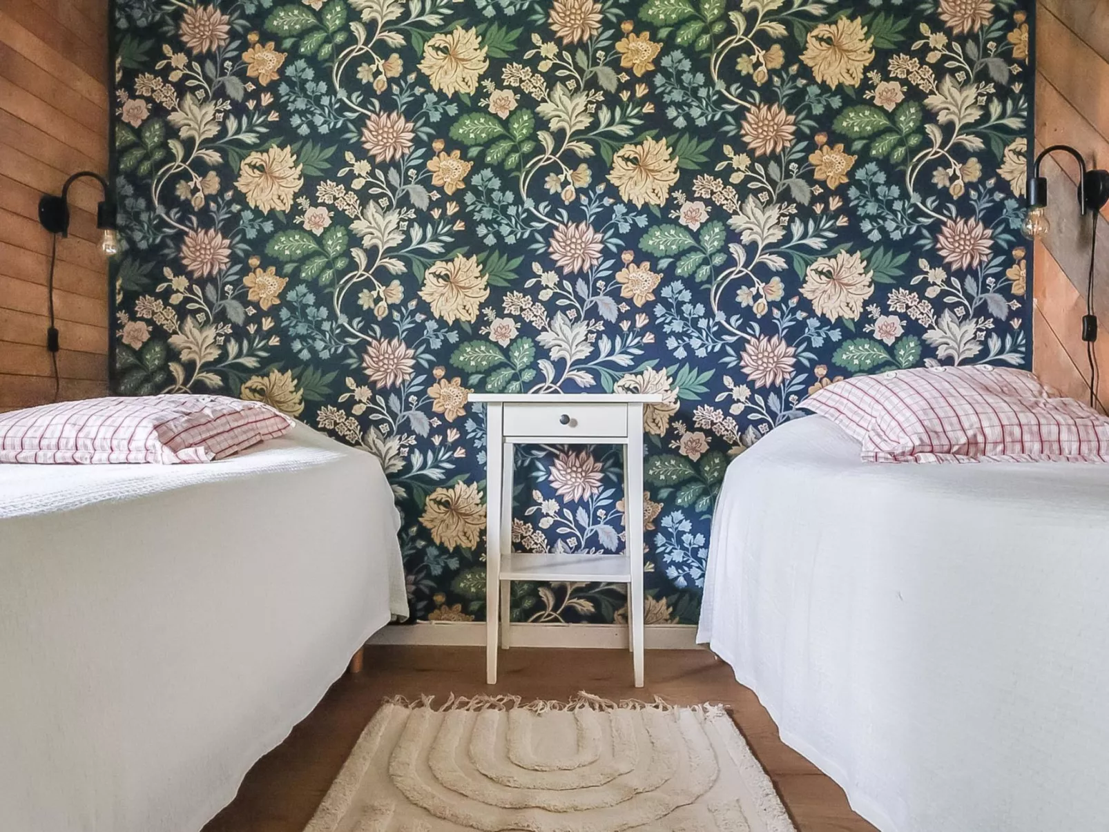 Artturin mökki-Dedans