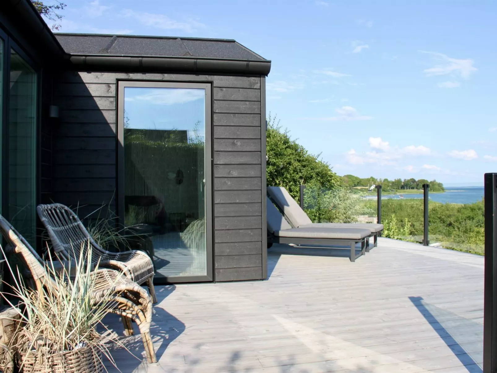 "Valia" - 20m from the sea-Outside