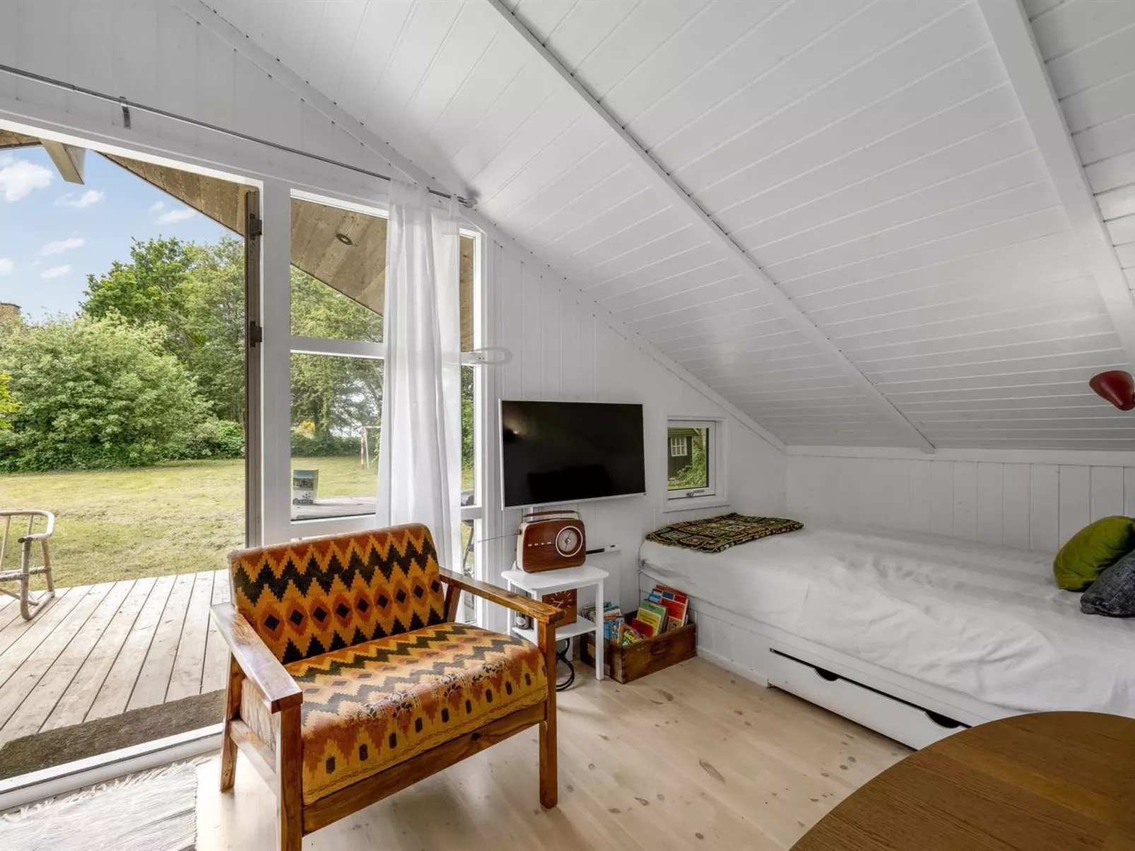 "Nnykka" - 125m from the sea-Inside