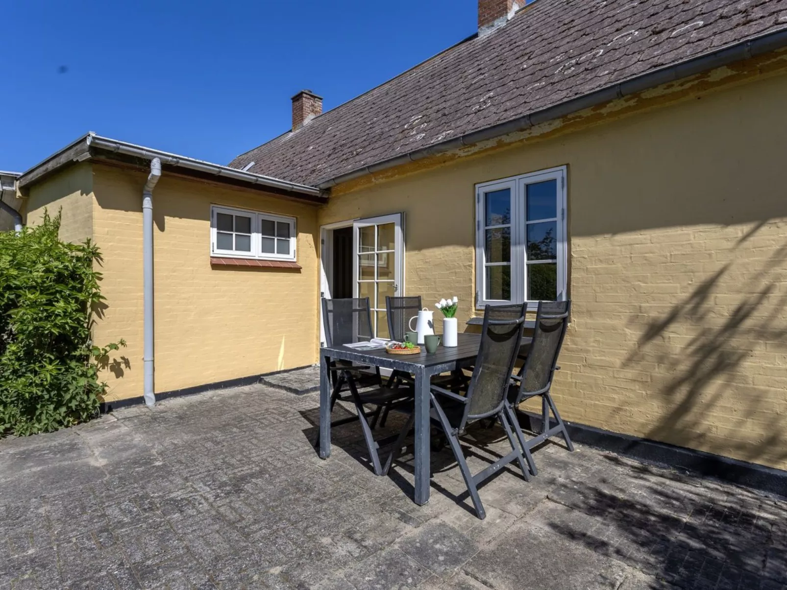 "Ilze" - 20m from the sea-Draußen