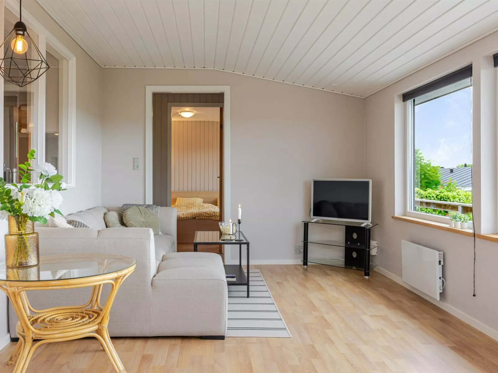 "Gyda" - 350m from the sea-Inside