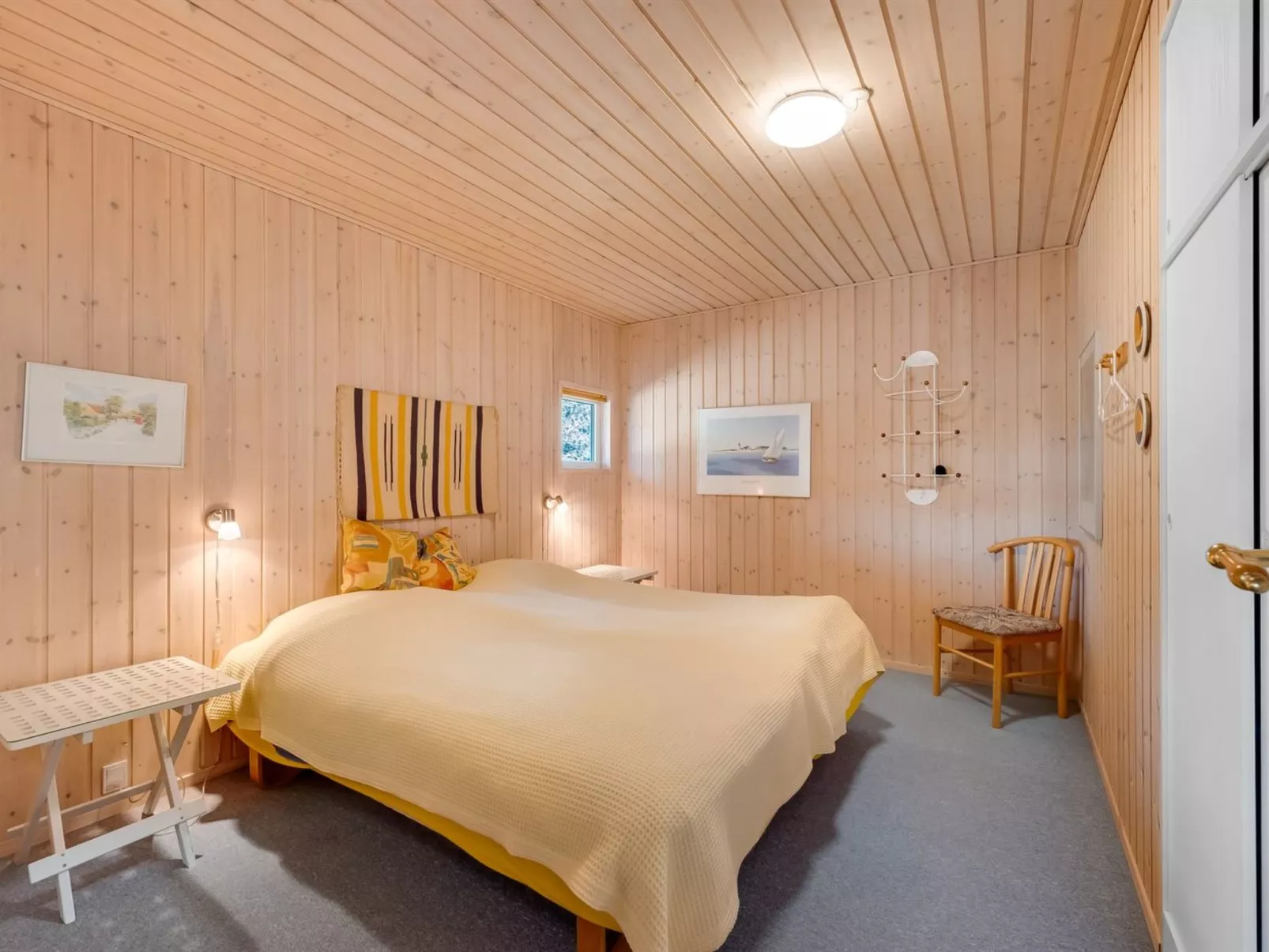 "Jeip" - 2.1km from the sea-Dedans