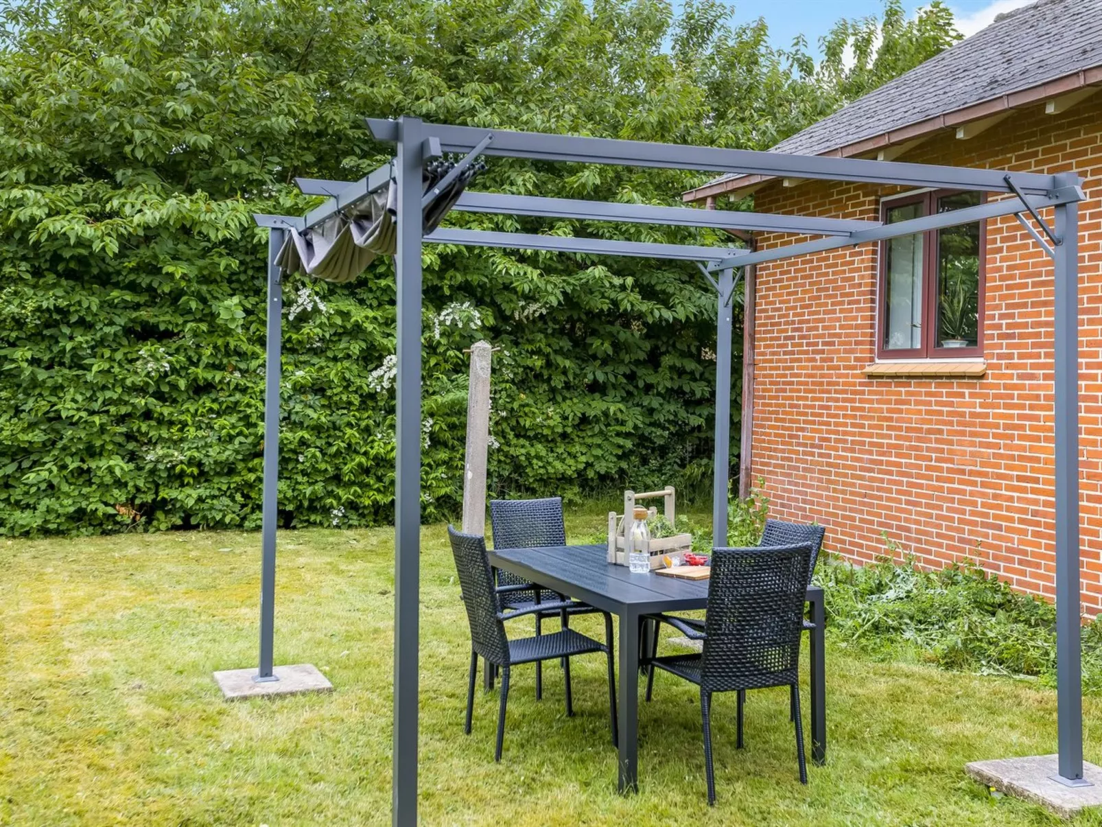 "Hiarni" - 12km from the sea-Outside