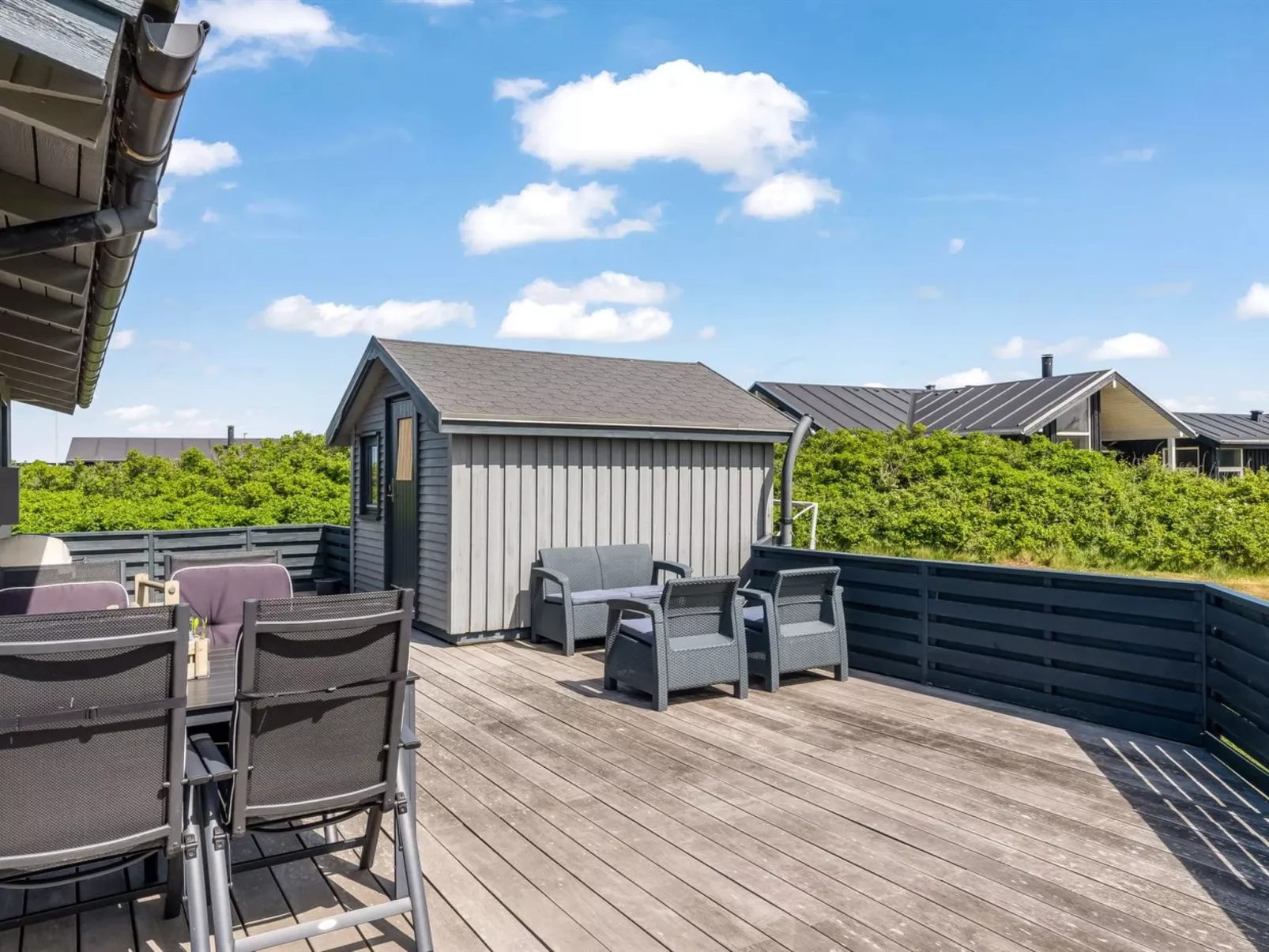 "Iiris" - 200m from the sea-Dehors