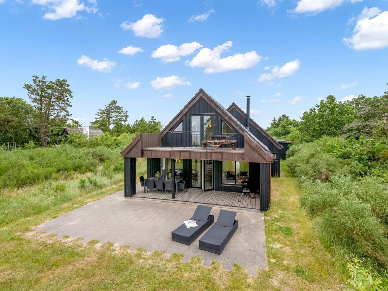 "Gadde" - 100m to the fjord-Outside