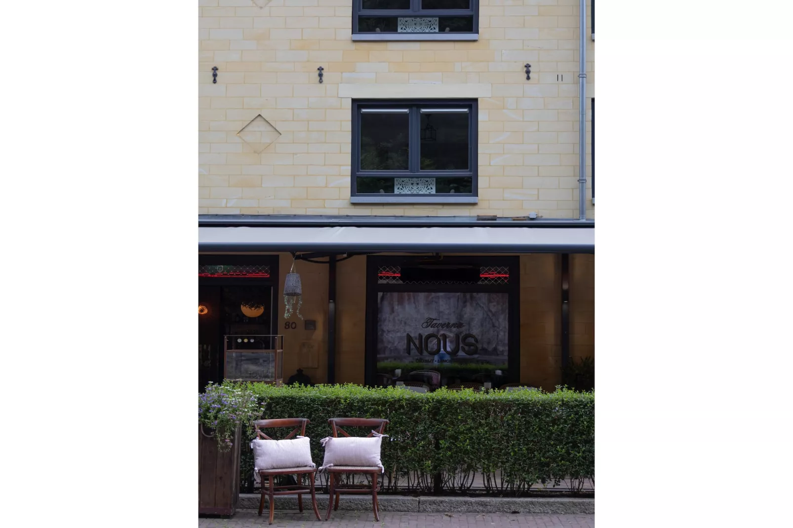 Luxe appartement Nous-Außenbereich Sommer