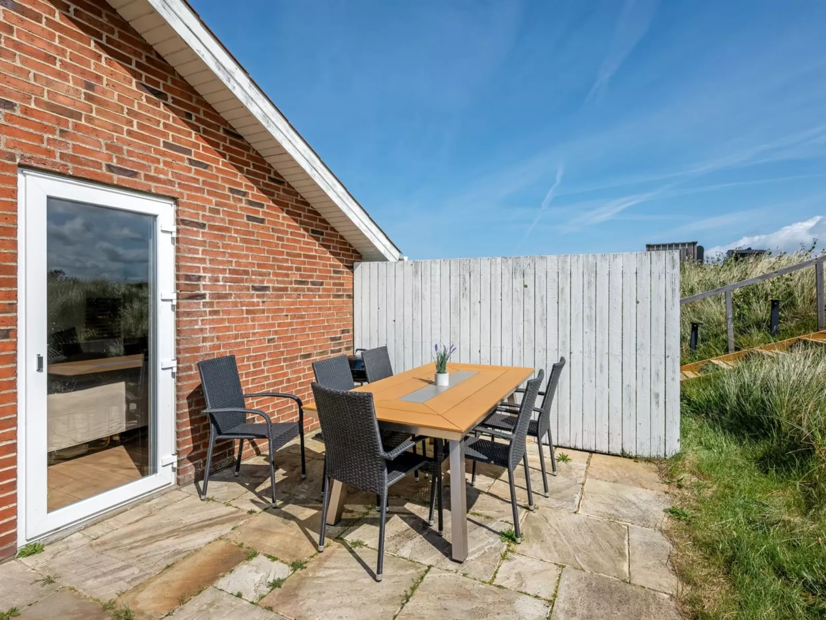 "Ema" - 500m from the sea-Draußen