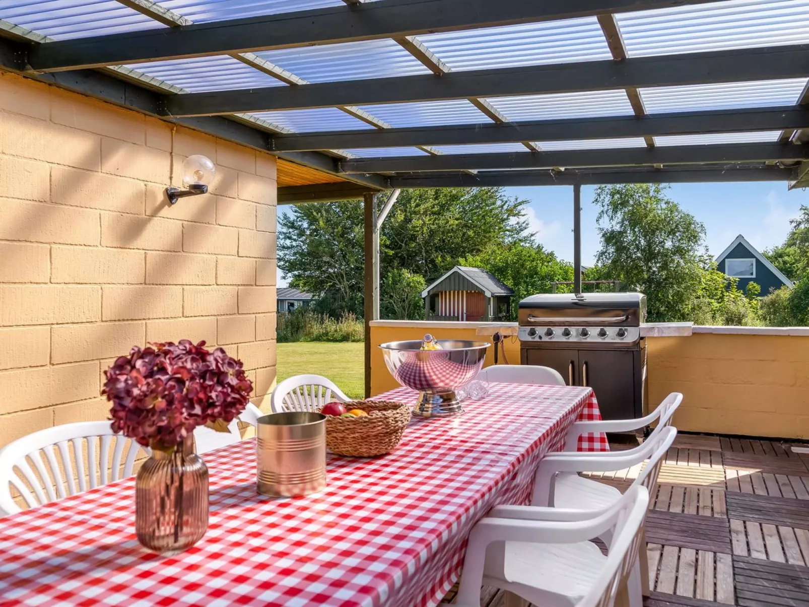 "Lillan" -  from the sea-Outside