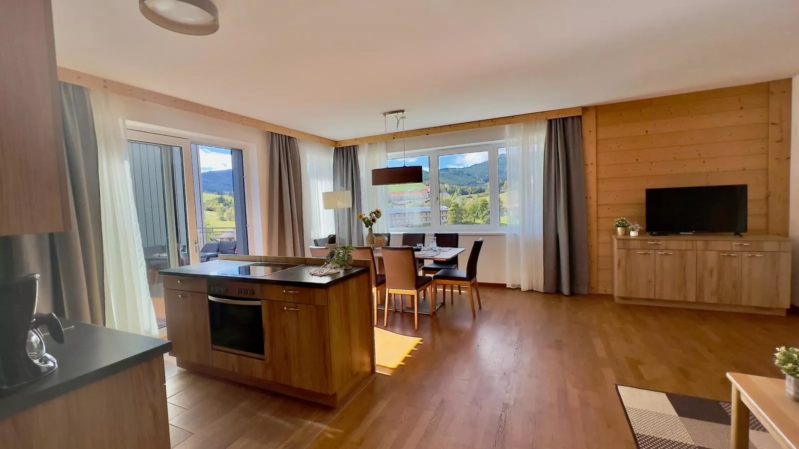 Winzerchalet-Esszimmer