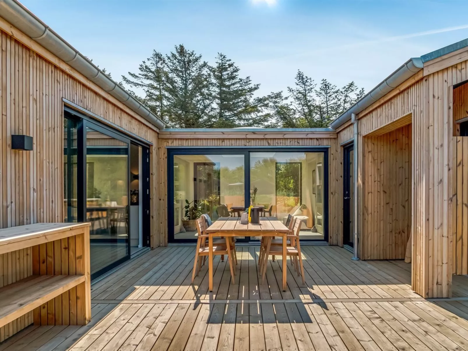 "Silja" - 900m from the sea-Outside