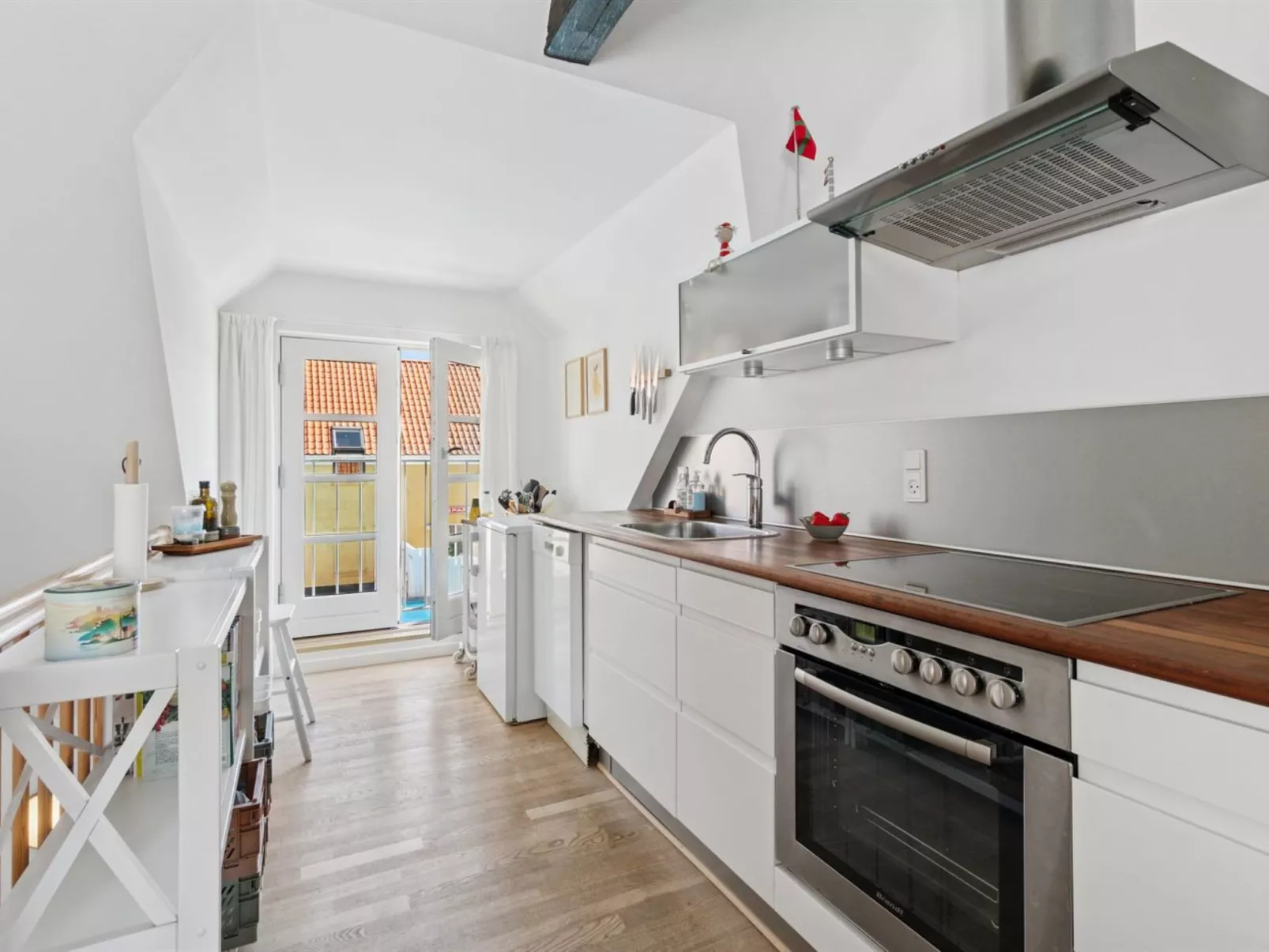 "Elemine" - 500m from the sea-Inside