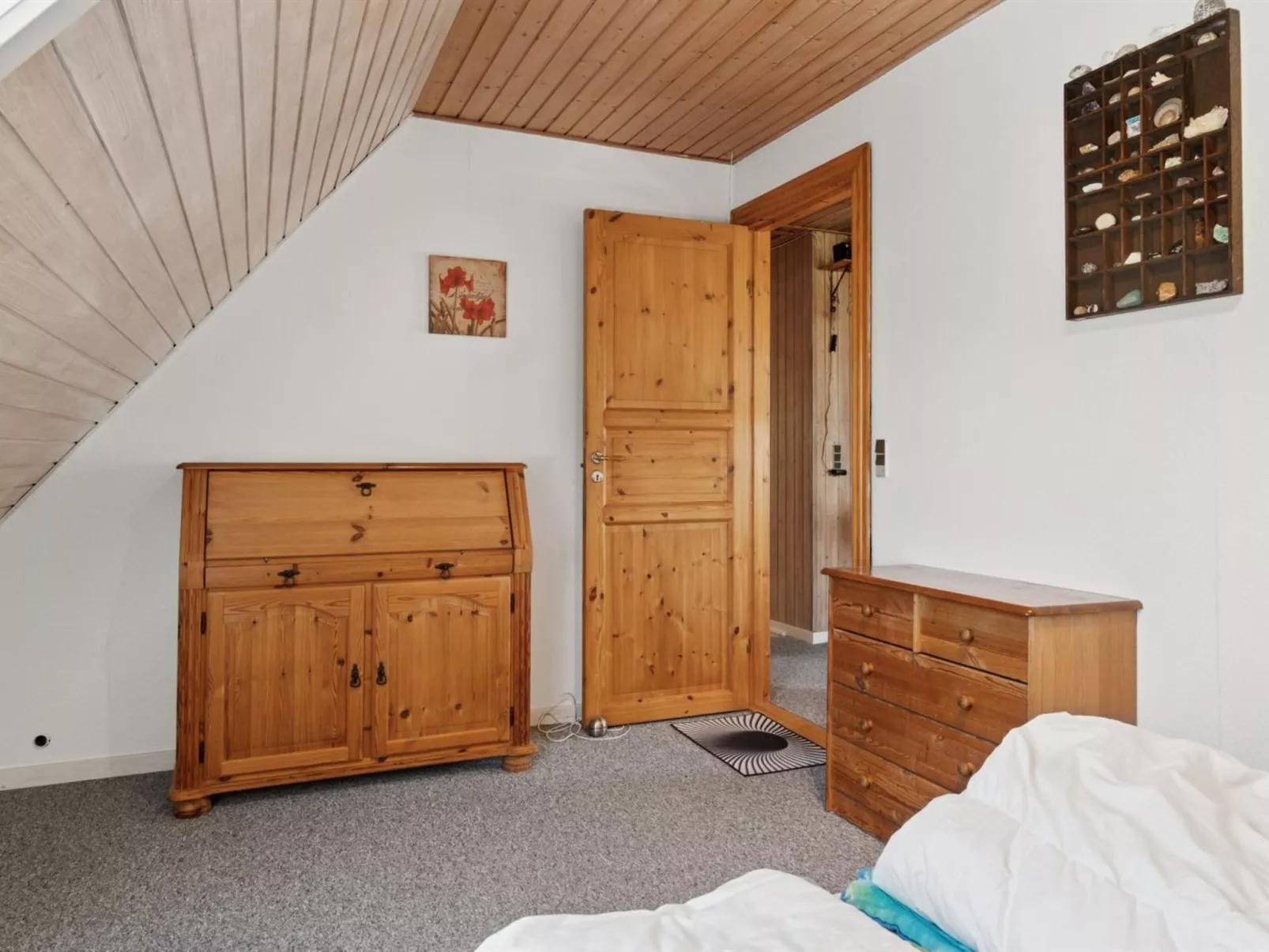 "Lacey" - 4km from the sea-Inside