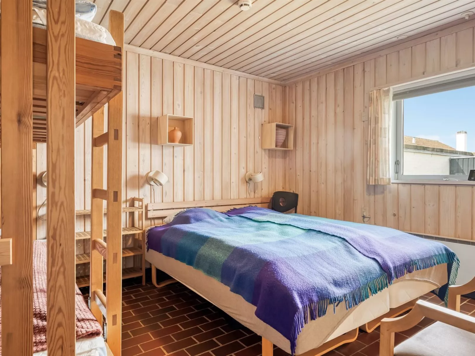 "Aike" - 1km from the sea-Inside