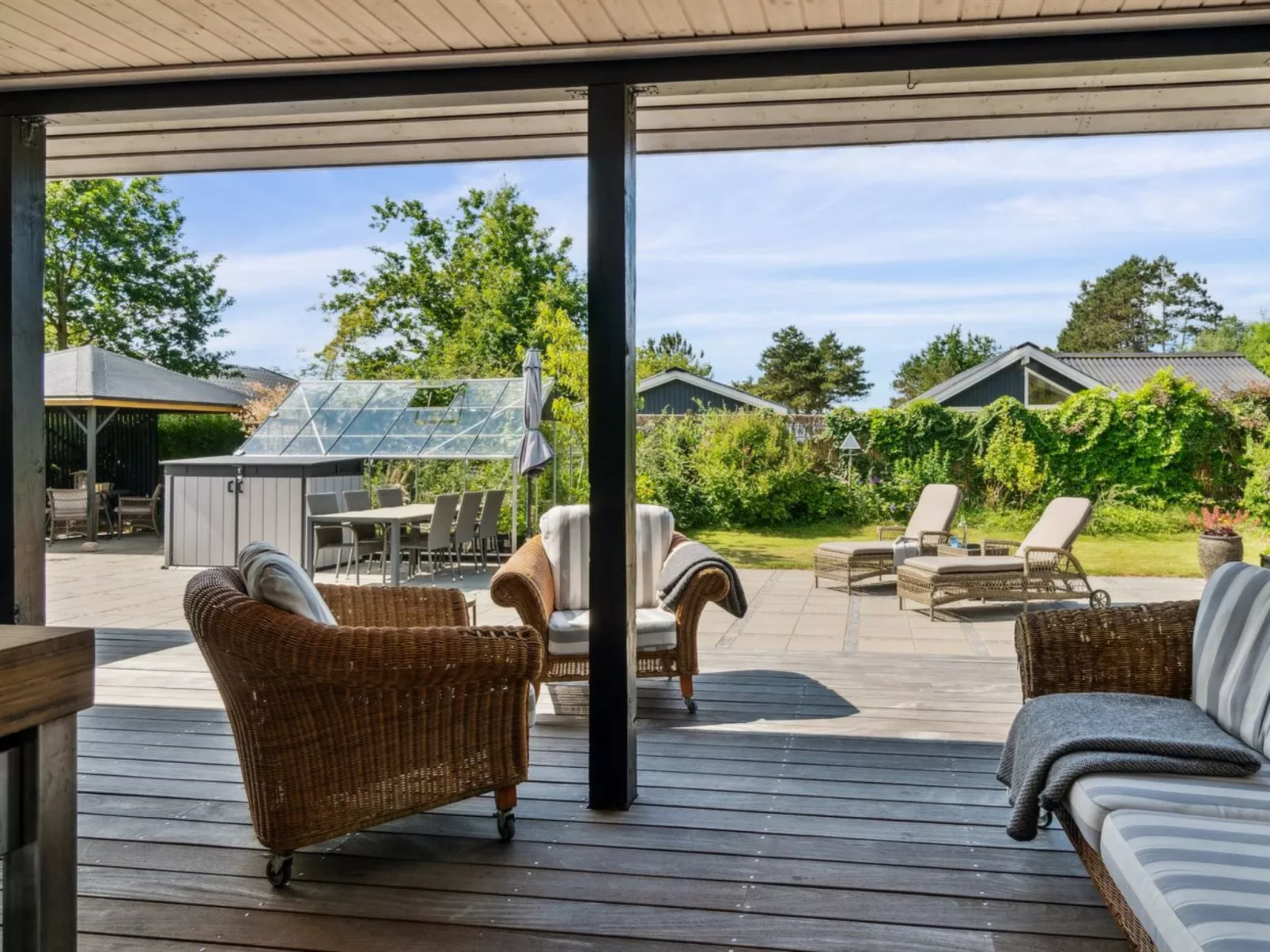 "Botwith" - 125m from the sea-Dehors