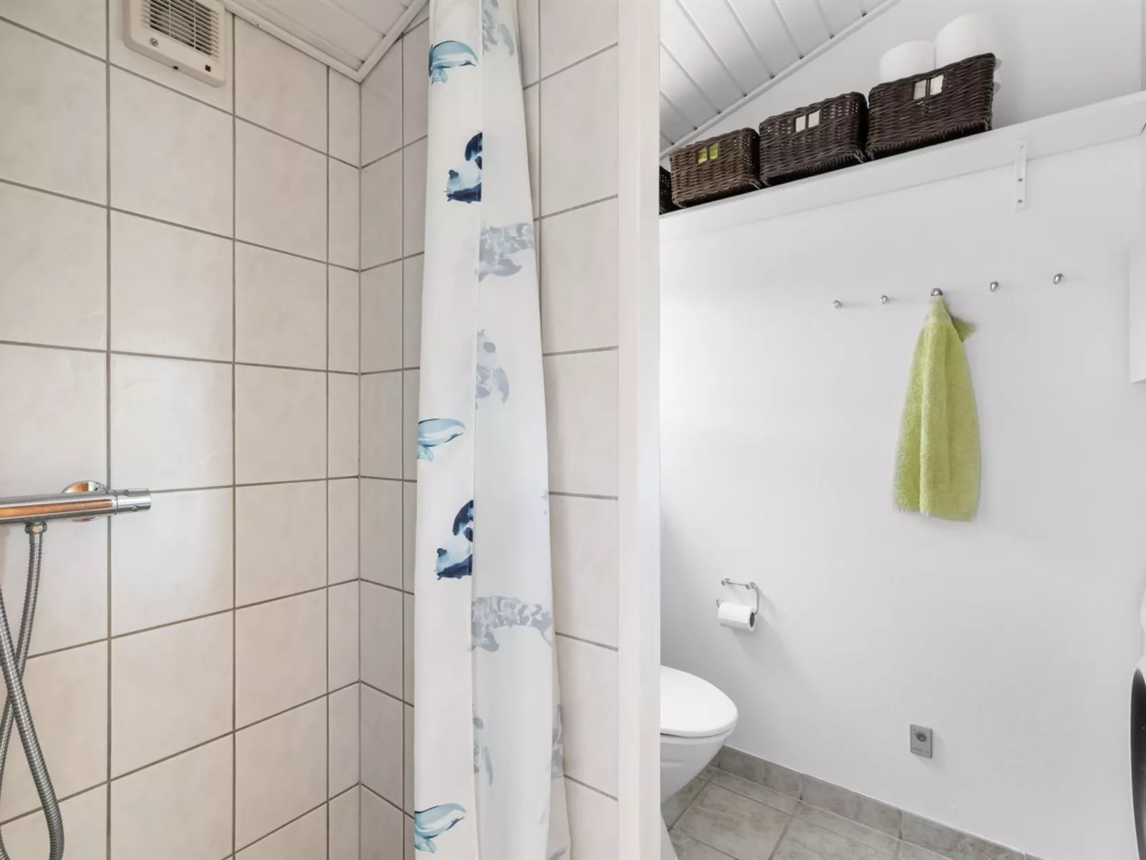 "Daya" - 75m from the sea-Drinnen