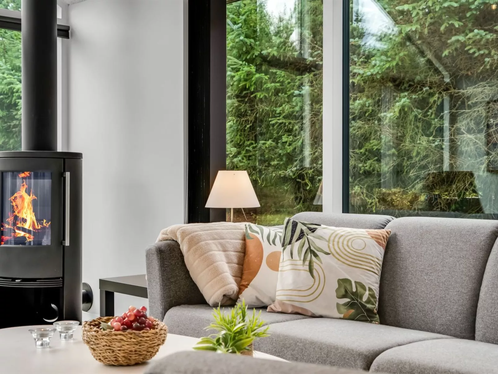 "Abiorn" -  from the sea-Dedans