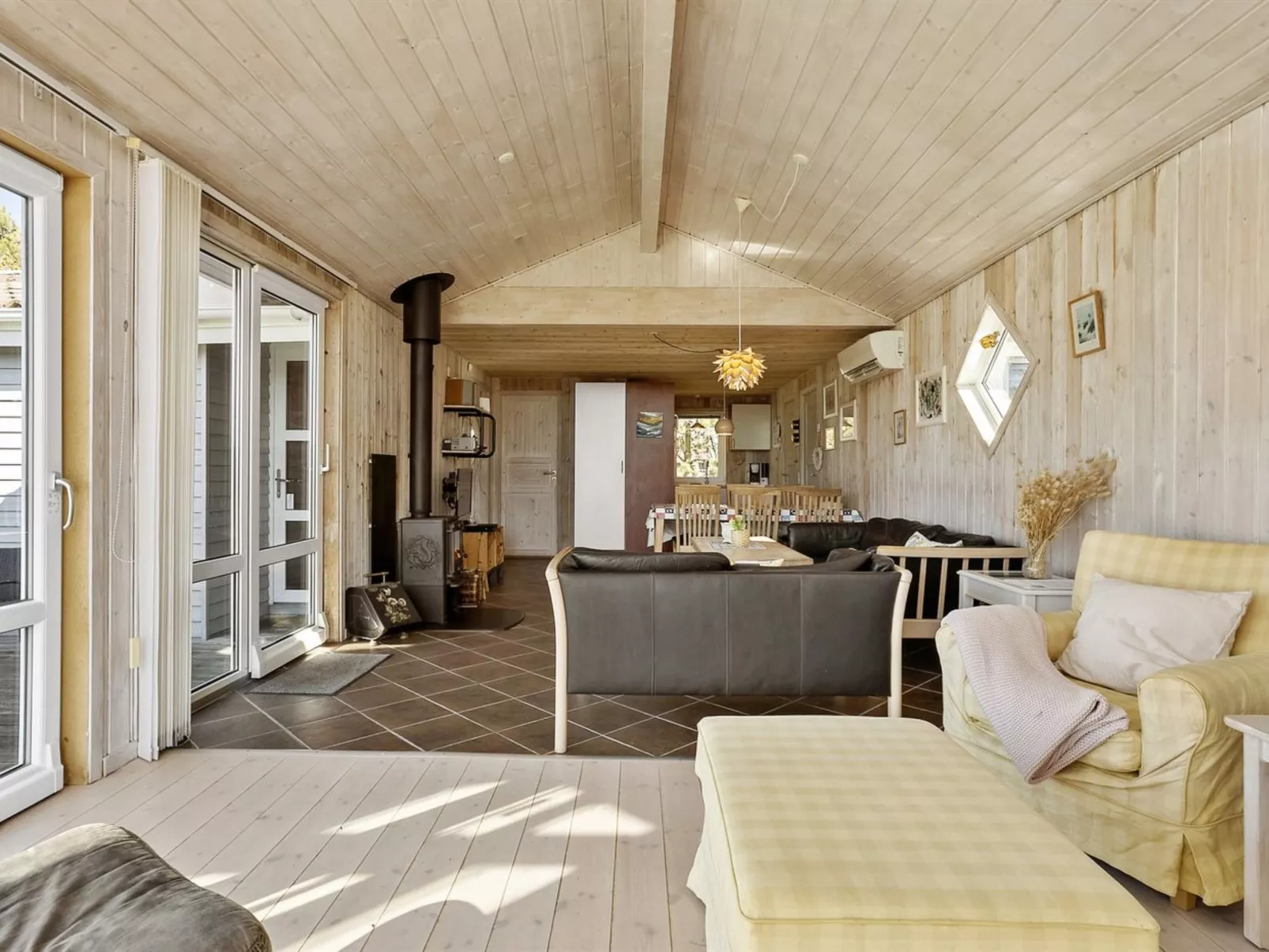 "Ofelia" - 1.2km from the sea-Drinnen