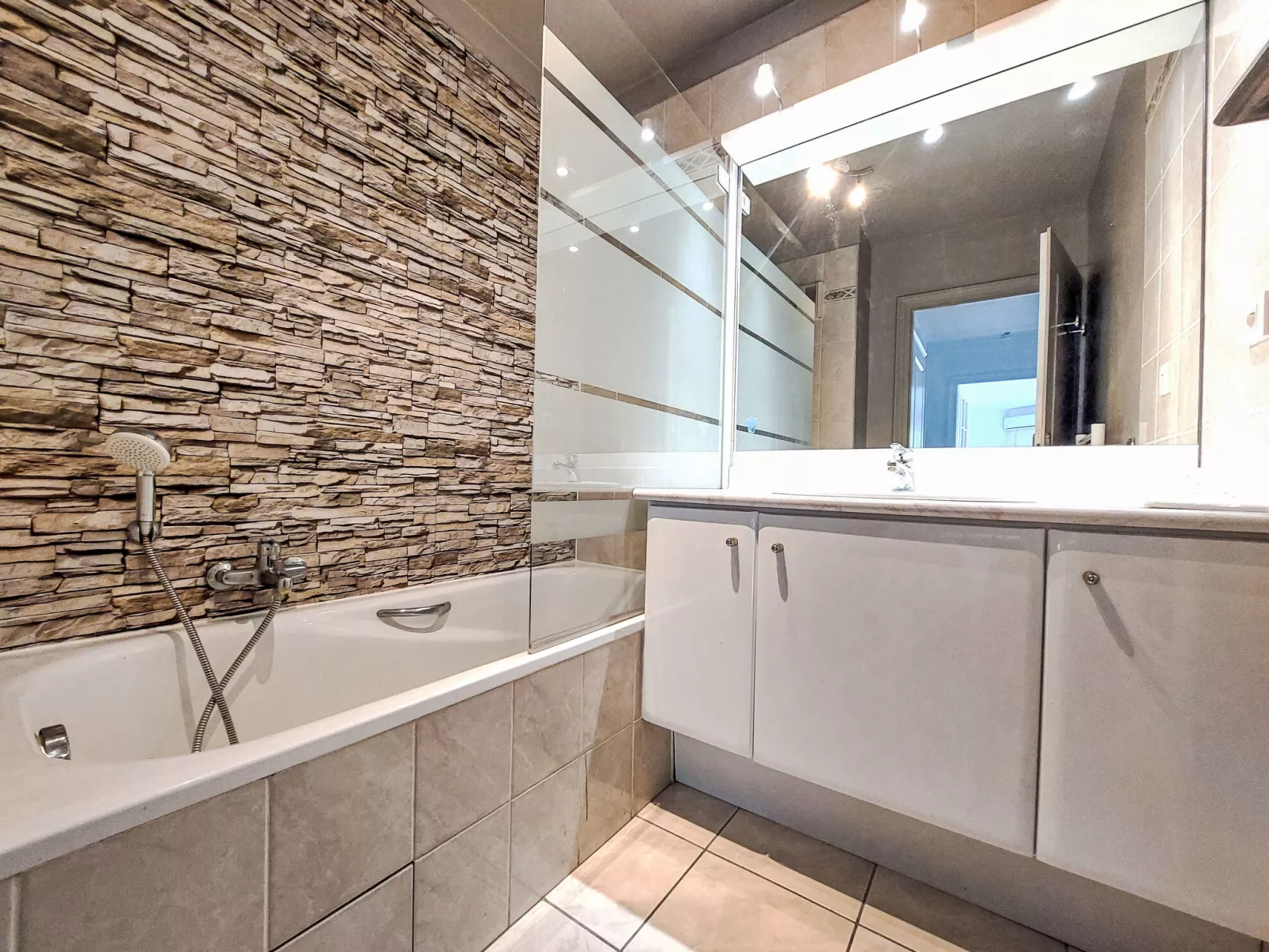 Le Grand Parc-Drinnen