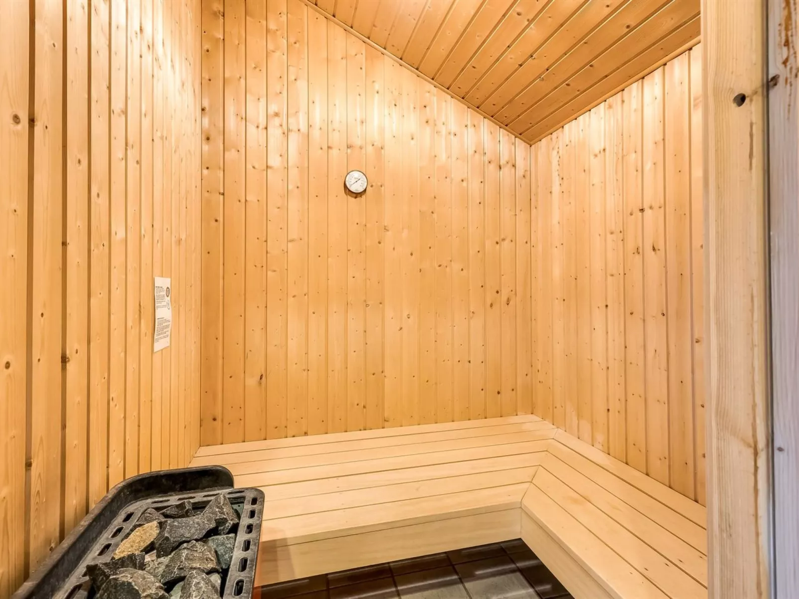 "Trifun" - 300m from the sea-Drinnen