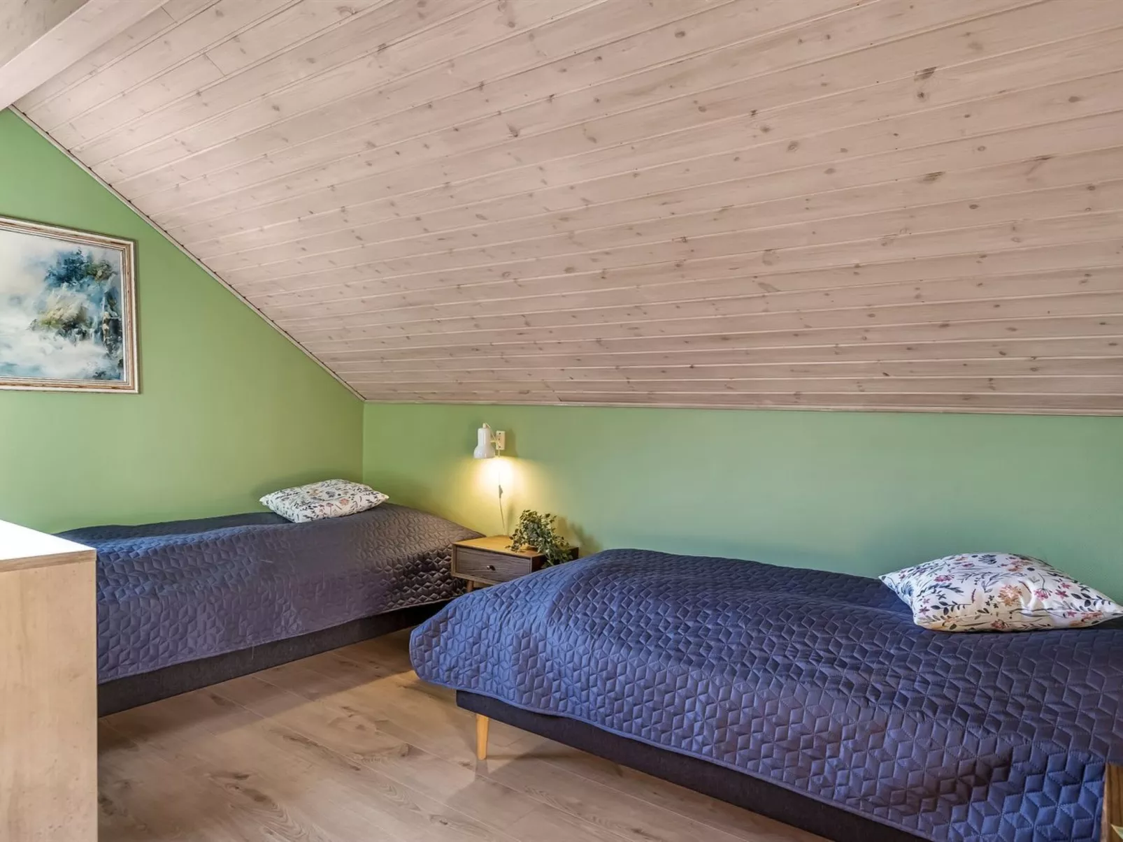 "Steffan" - 2.3km from the sea-Drinnen