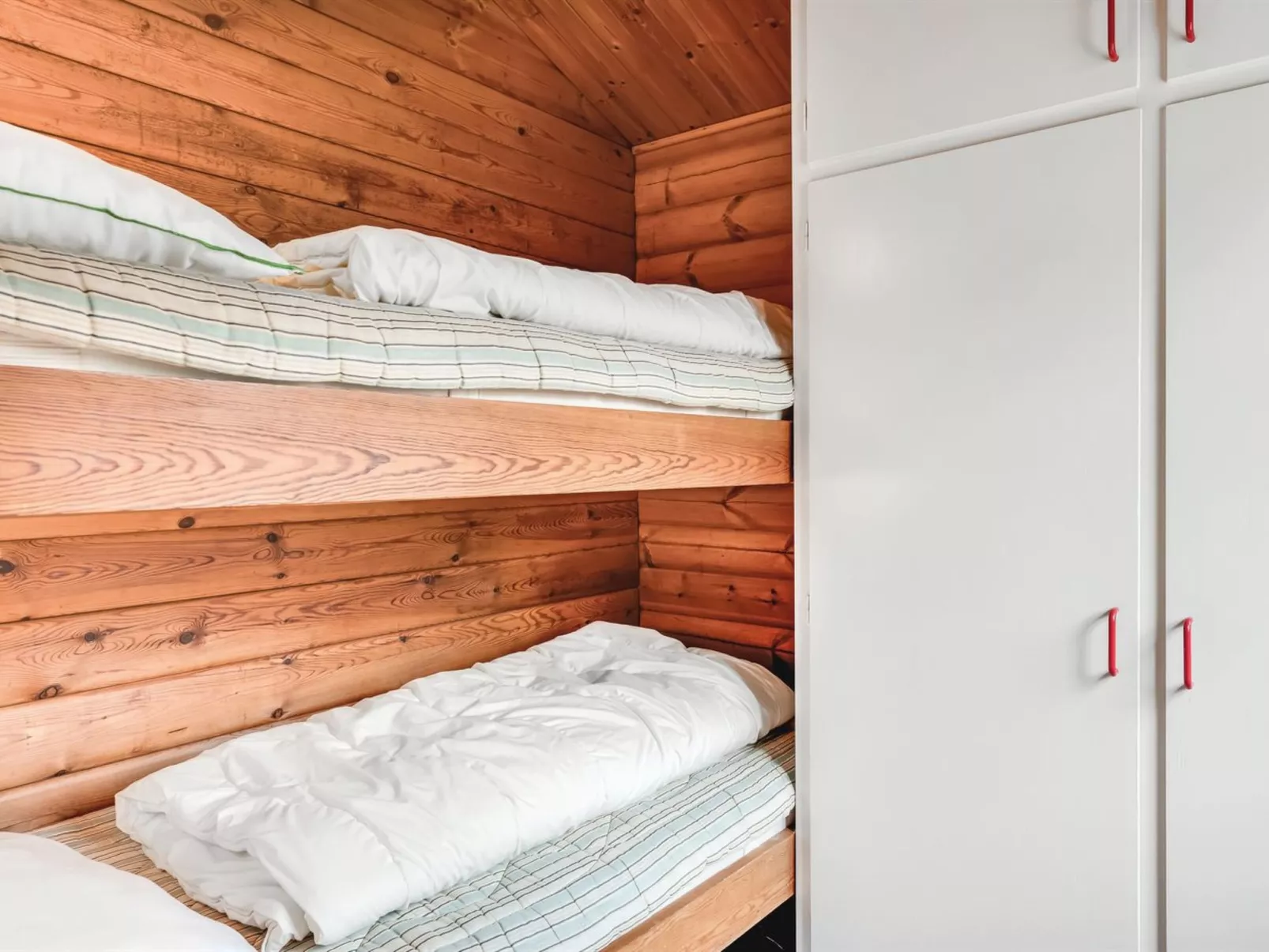 "Cholena" - 1.5km from the sea-Dedans