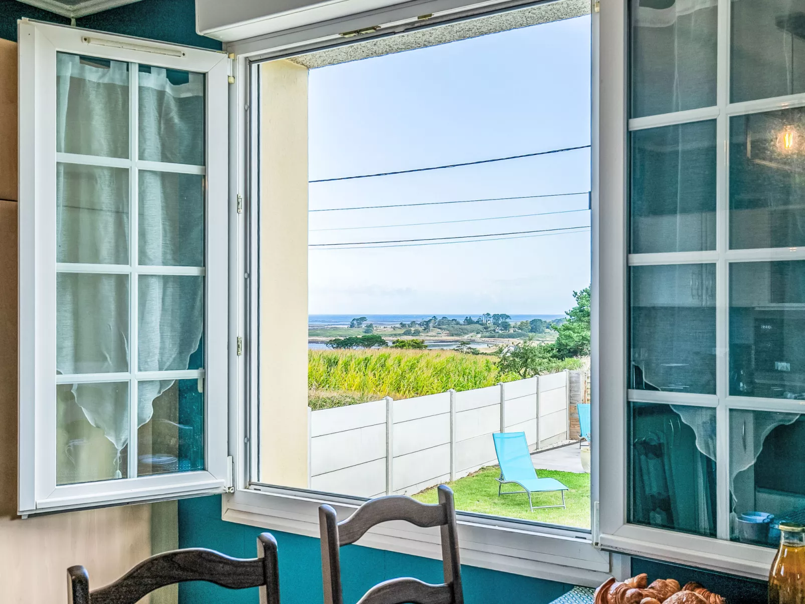 Entre Terre et Mer-Drinnen