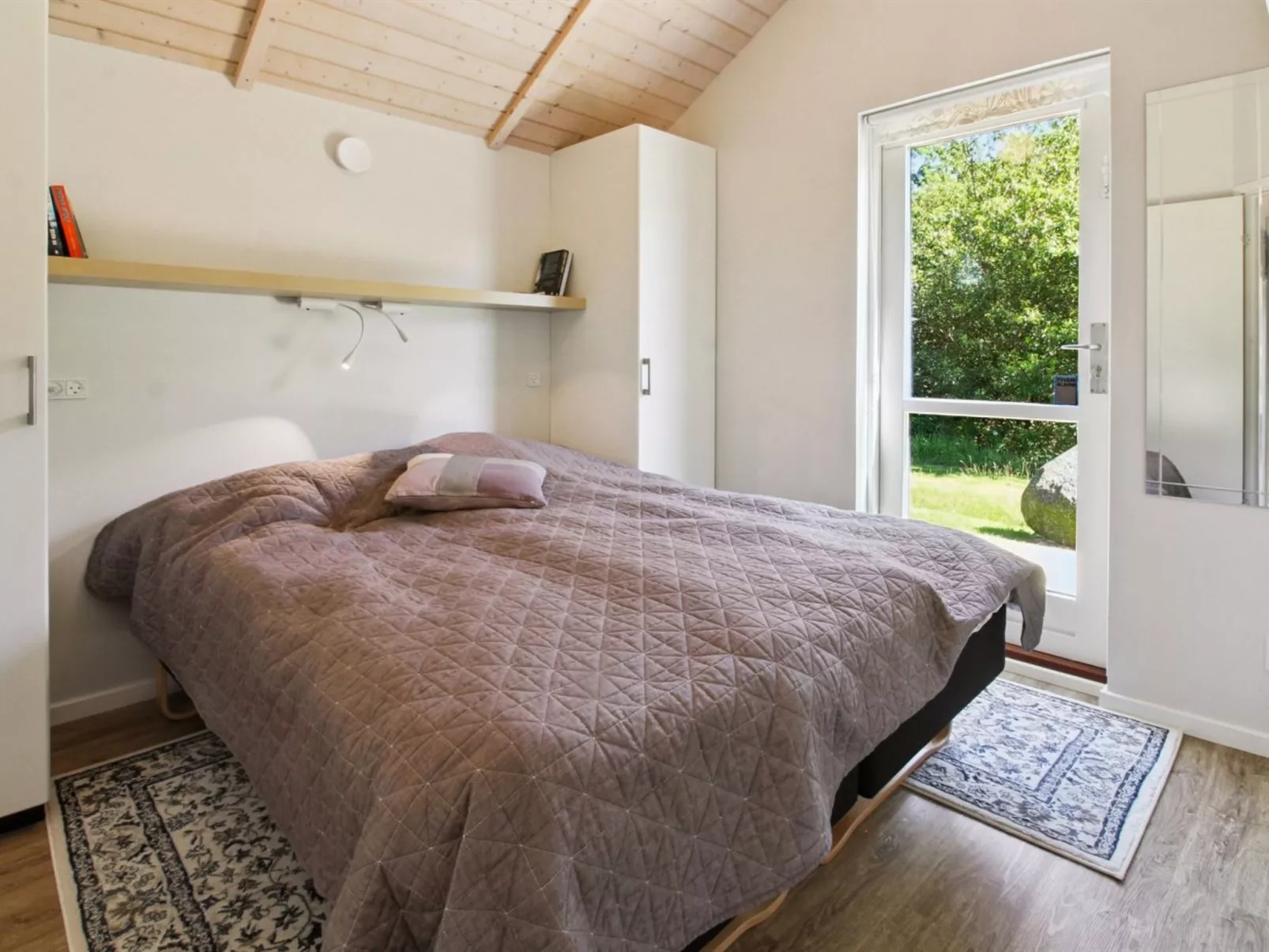 "Alimpij" - 30km from the sea-Drinnen