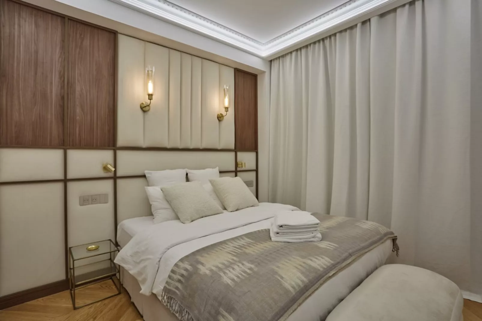 BOETIE 2 NEW-Non tagué