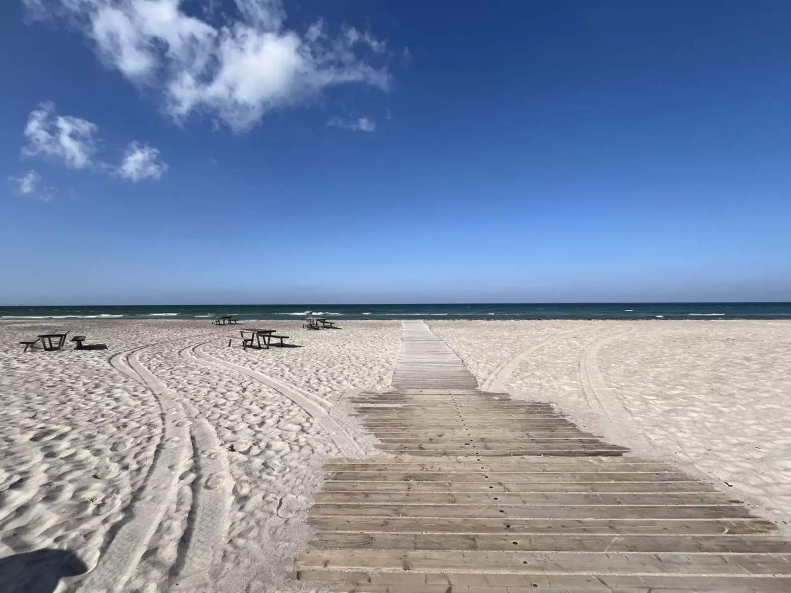 "Hawarth" - 275m from the sea