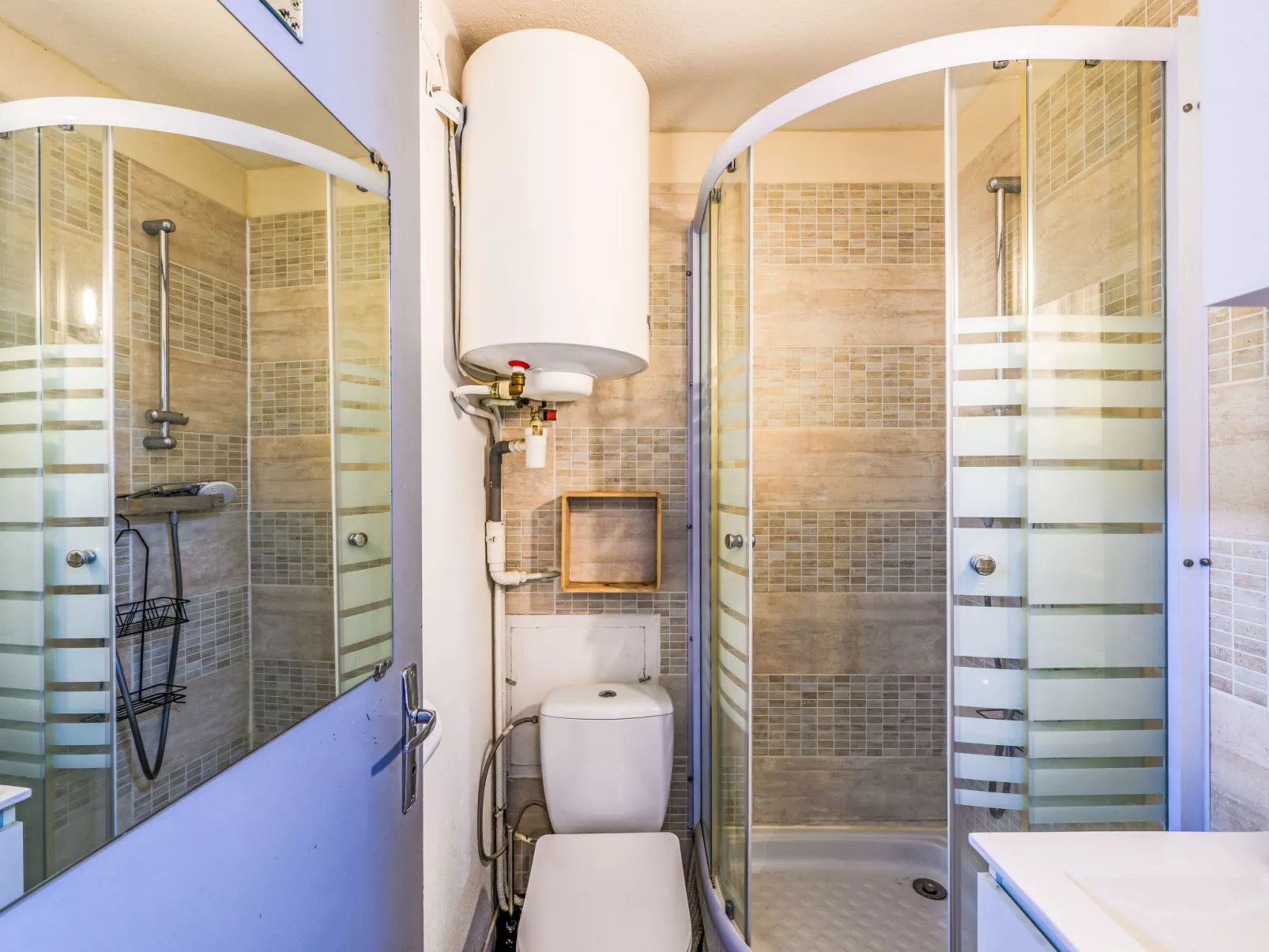 Gruissan Port-Drinnen