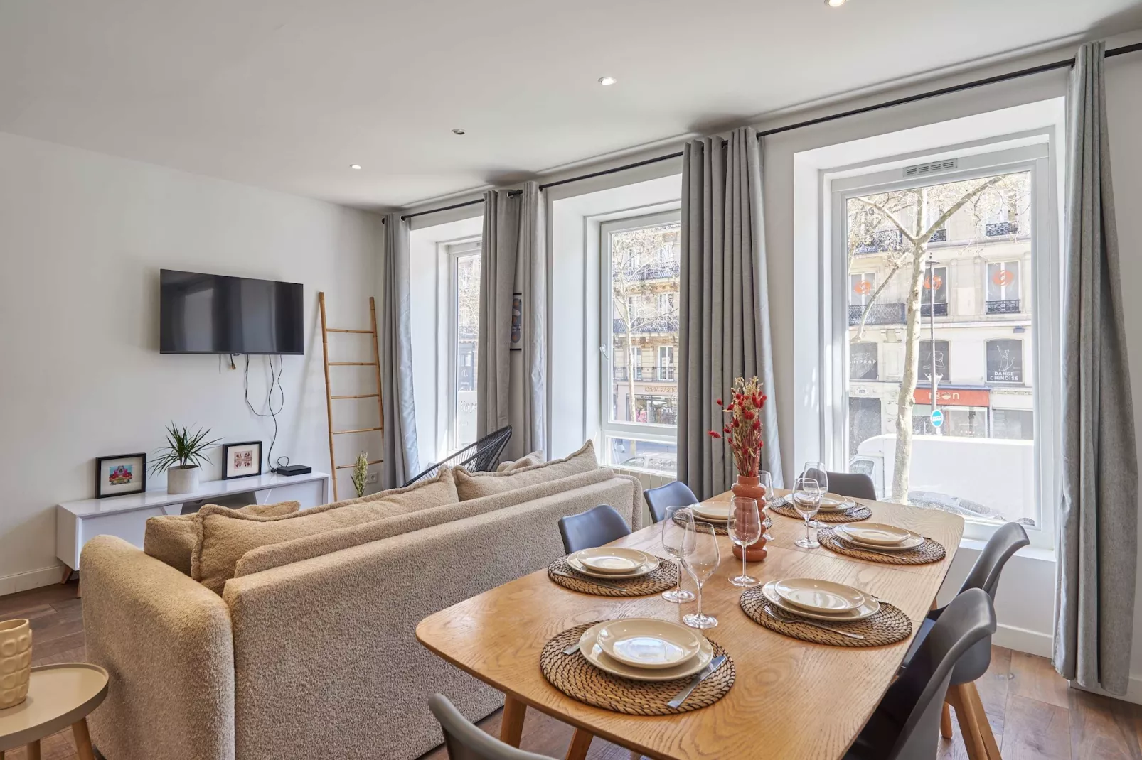 SEBASTOPOL 133 NEW-Non tagué