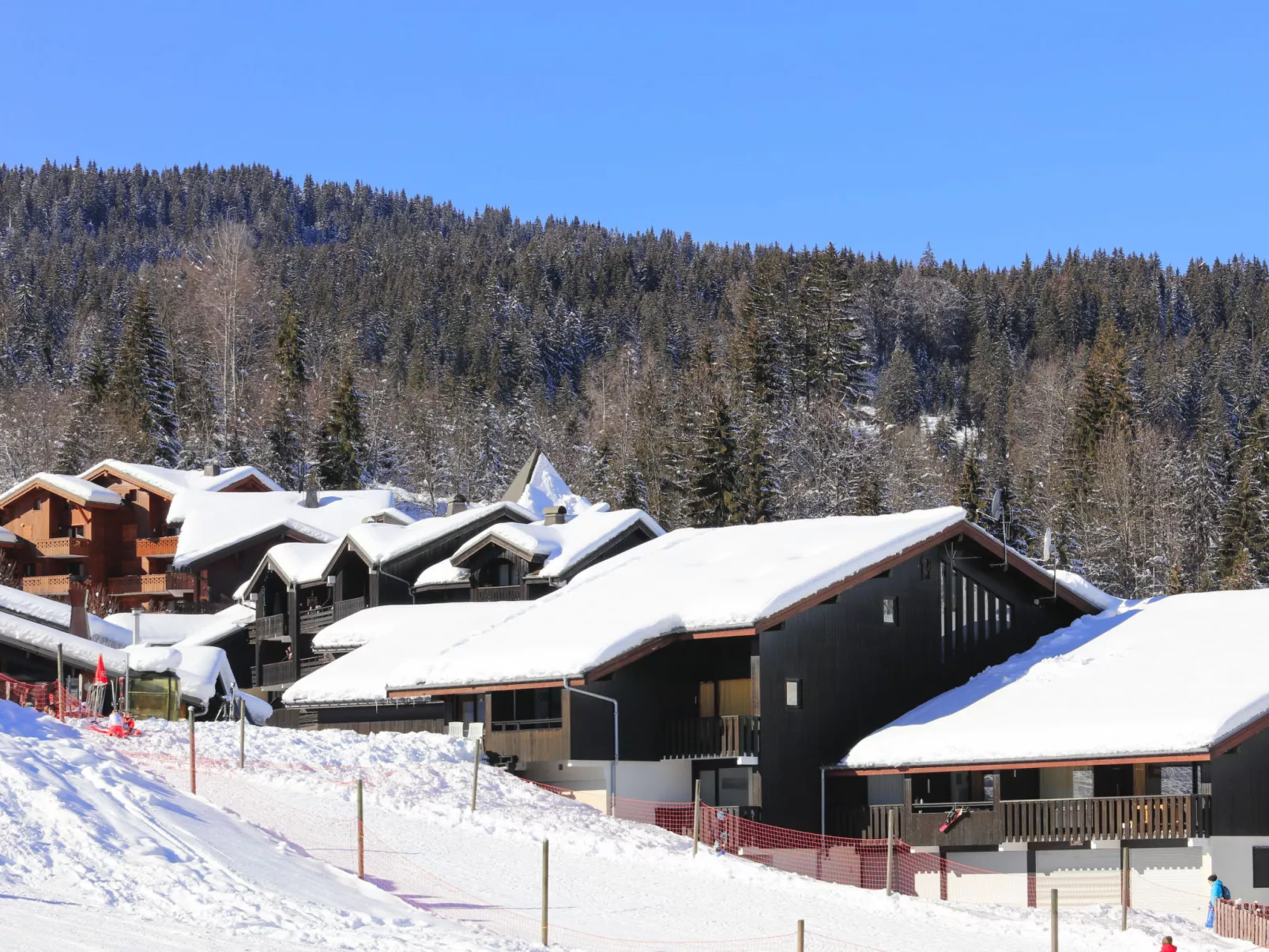 Les Sitelles-Drinnen