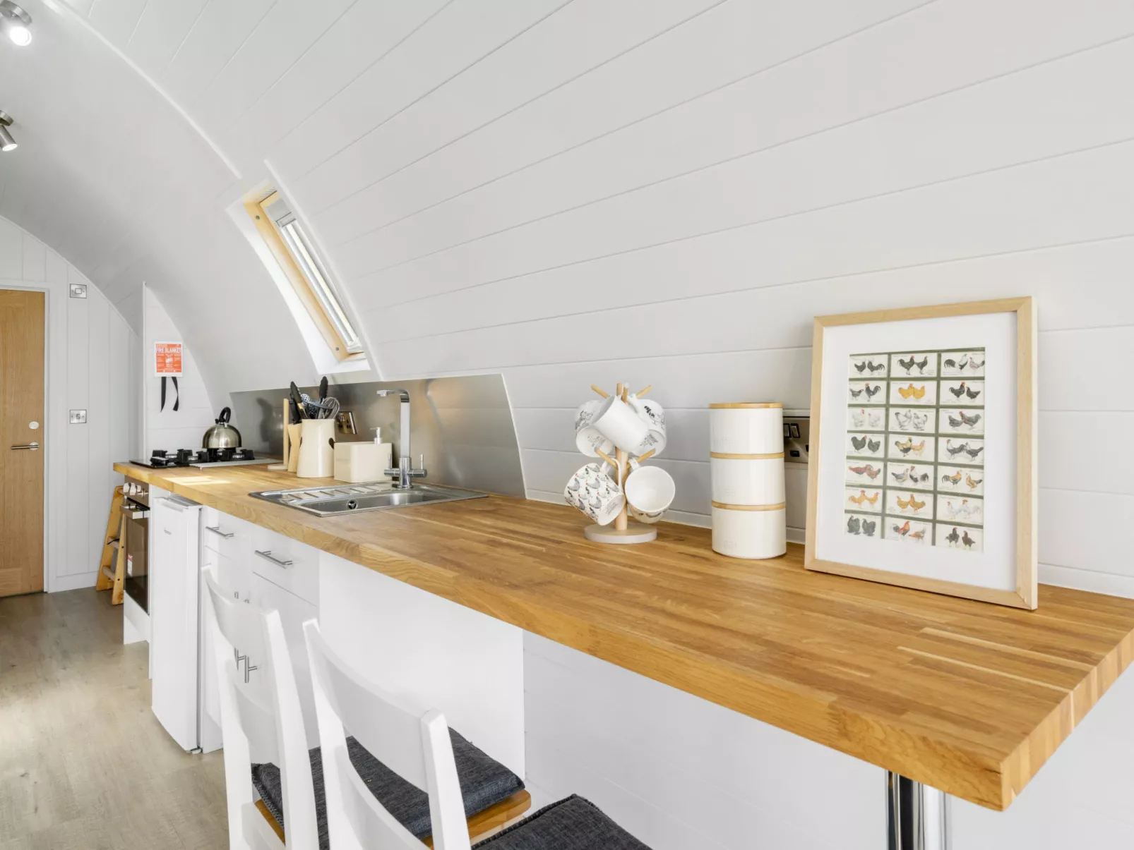 The Highland Camping Pod-Dedans