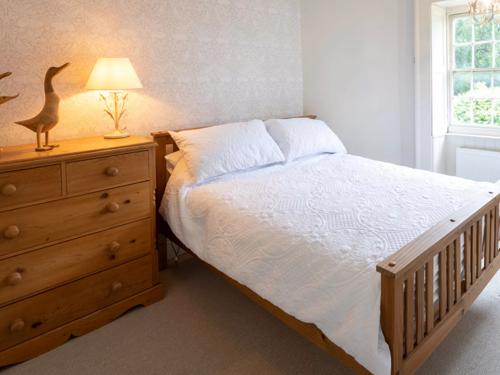 Islip Mill House - Beautiful Riverside Home-Inside