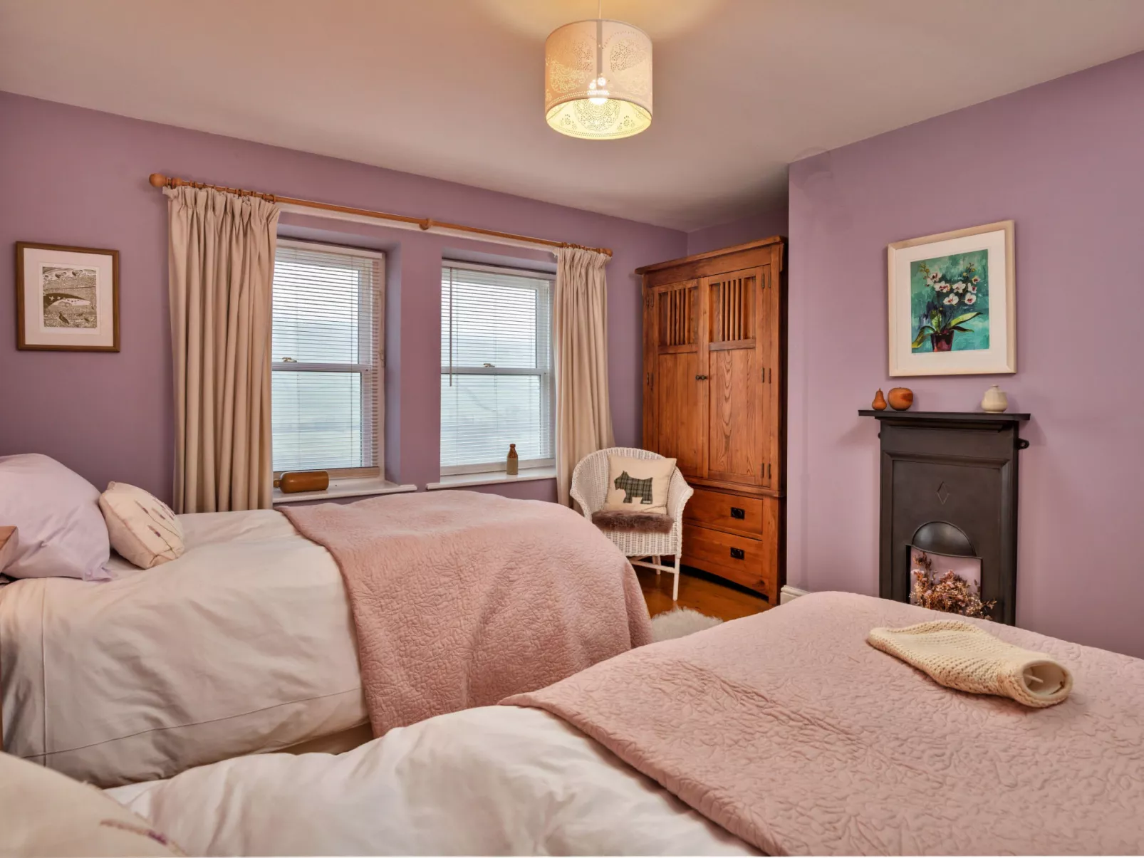 Swalebeck House-Inside