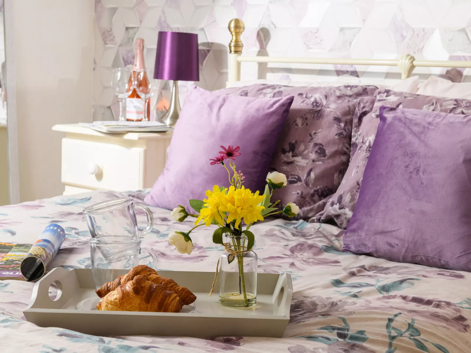 Golygfa o'r Castell - Castle Views-Dedans