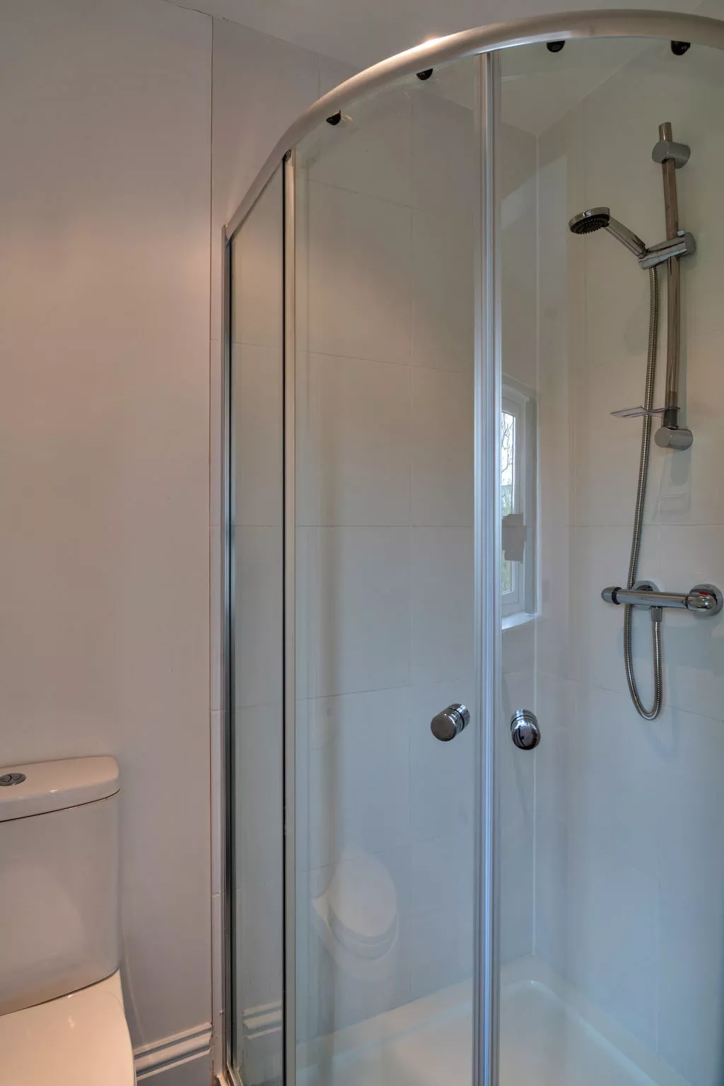 Stone Bow Farmhouse-Inside