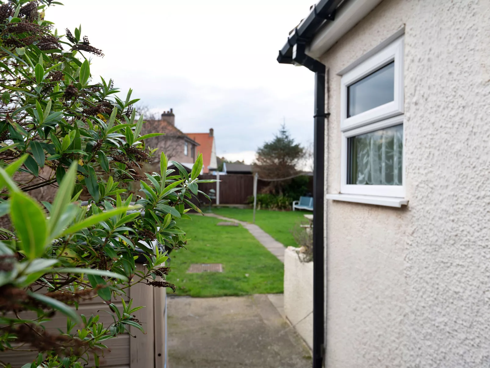 Llys Llewellyn-Dedans