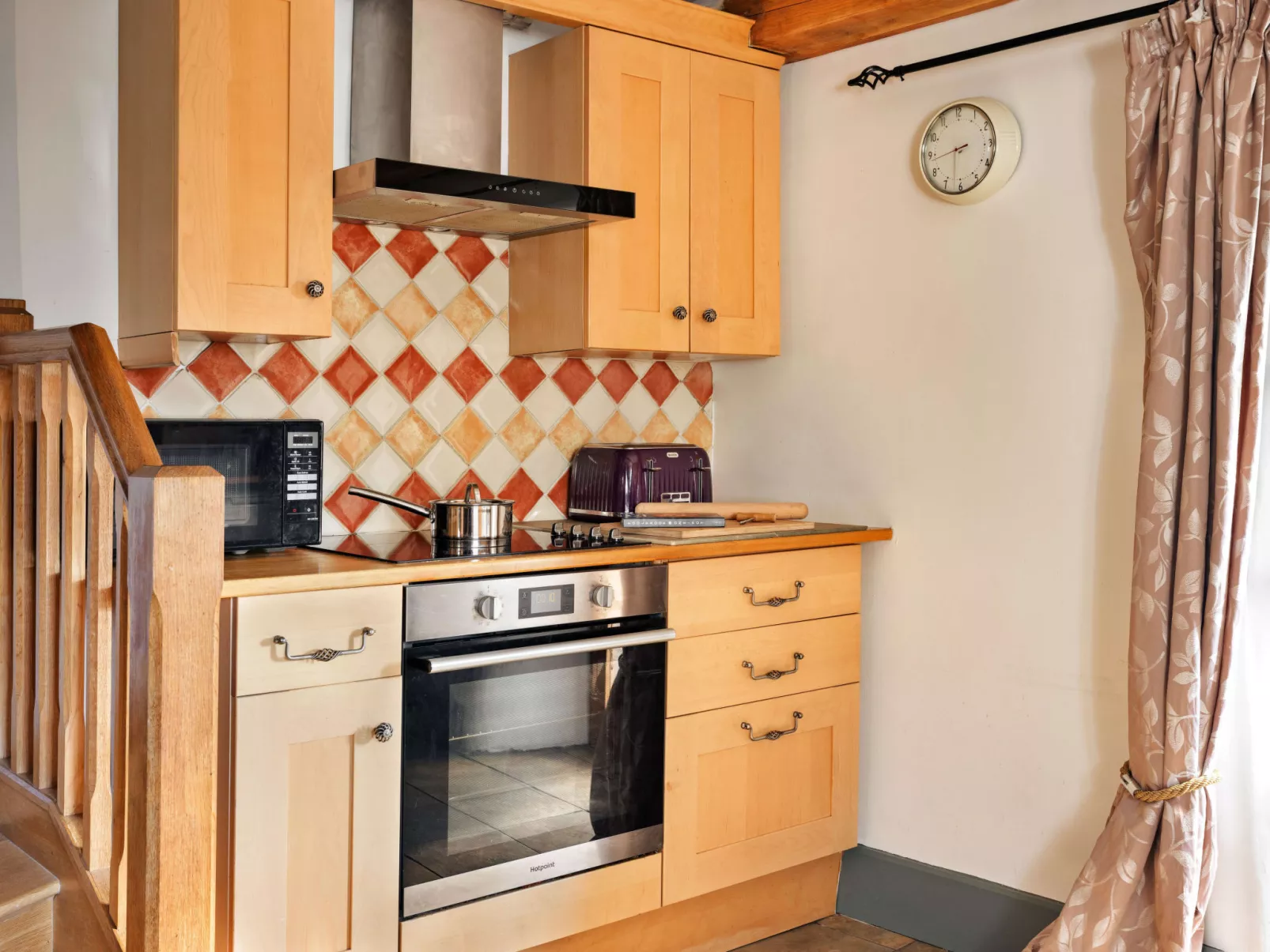 St Francis Cottage-Inside