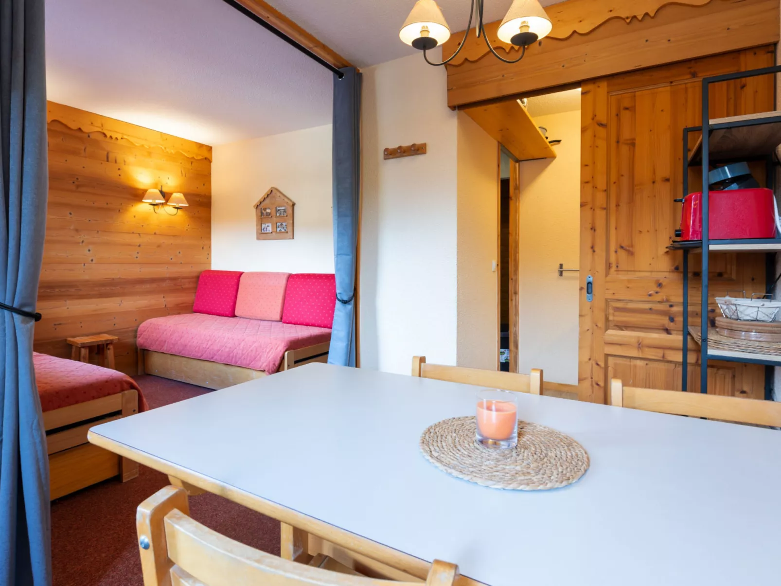 LES ARCADES A-Dedans