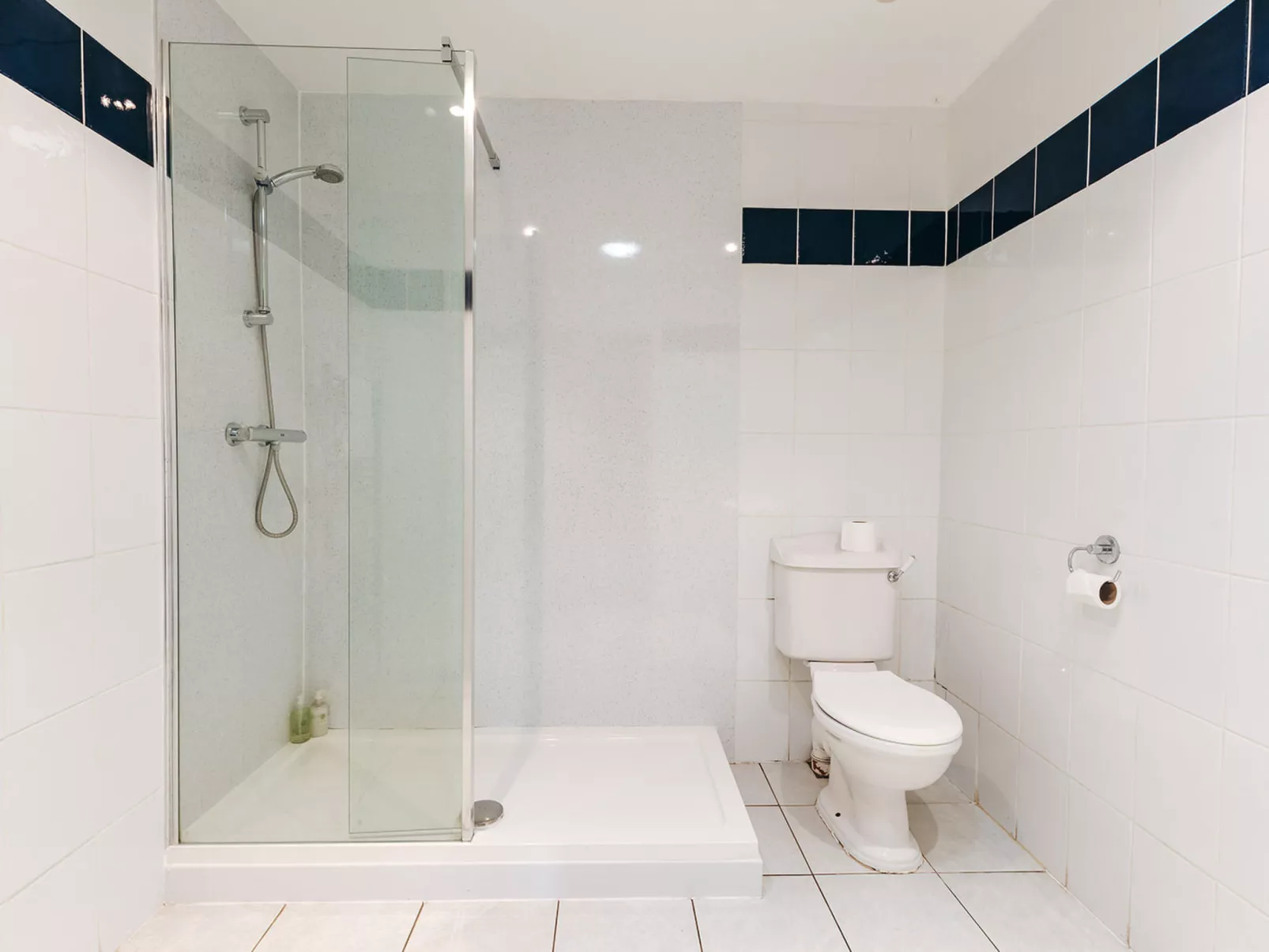 Netley Hall - Poppy-Dedans