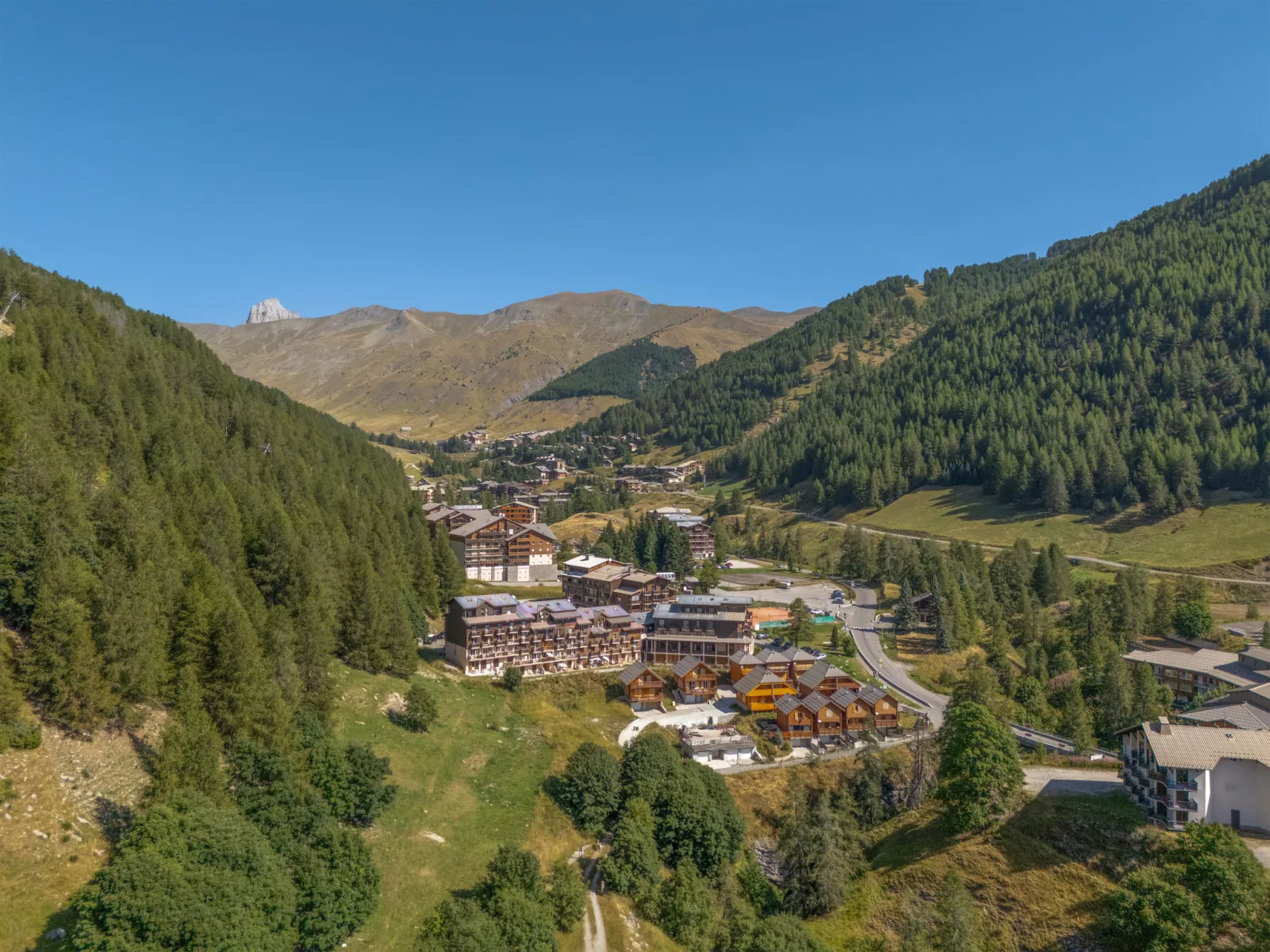 T. de la Foux N 51 - 2P5C-Outside