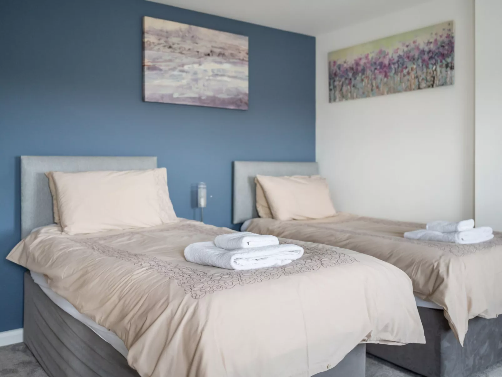 The Penthouse at 611 Westgate-Dedans