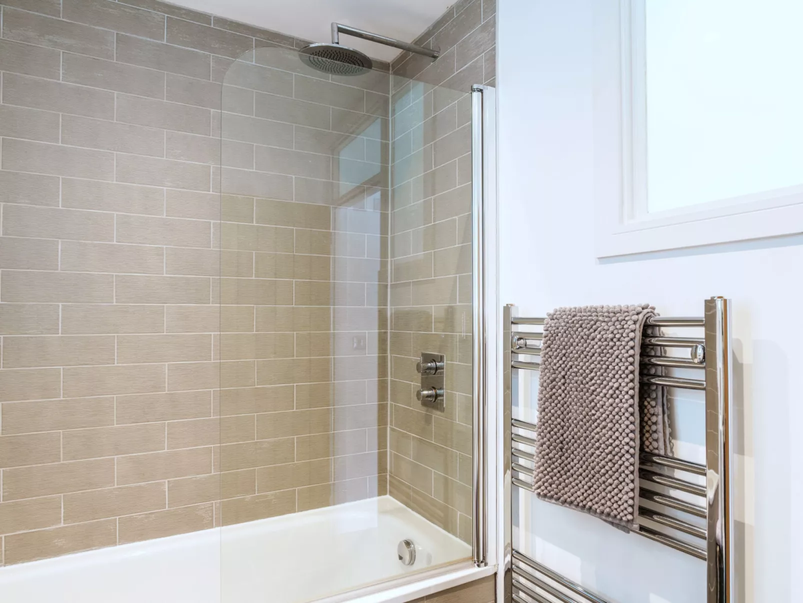 Wiggle Barn, Kingsand-Dedans