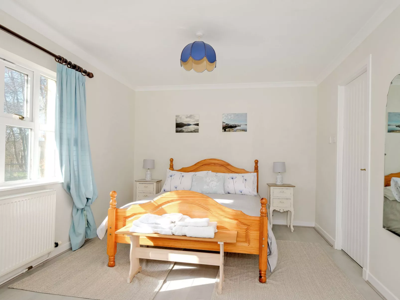 Corrennie School Cottage-Dedans