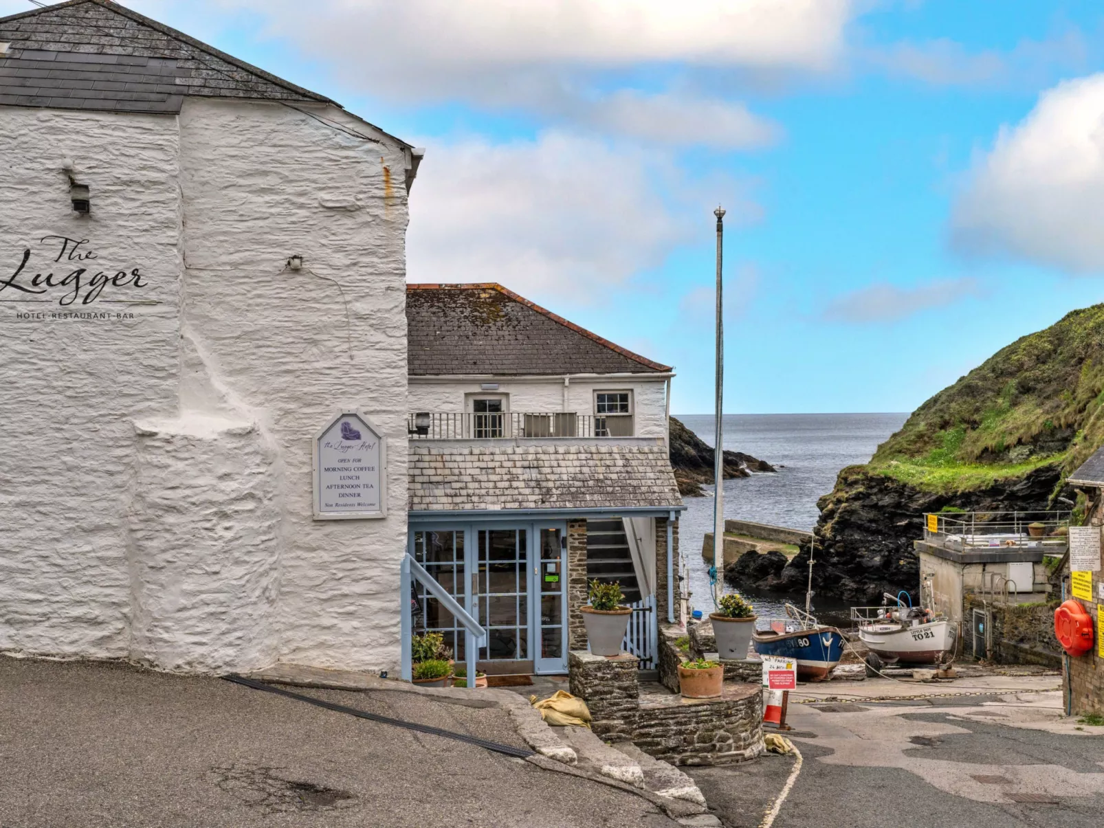 The Old Store-Dehors